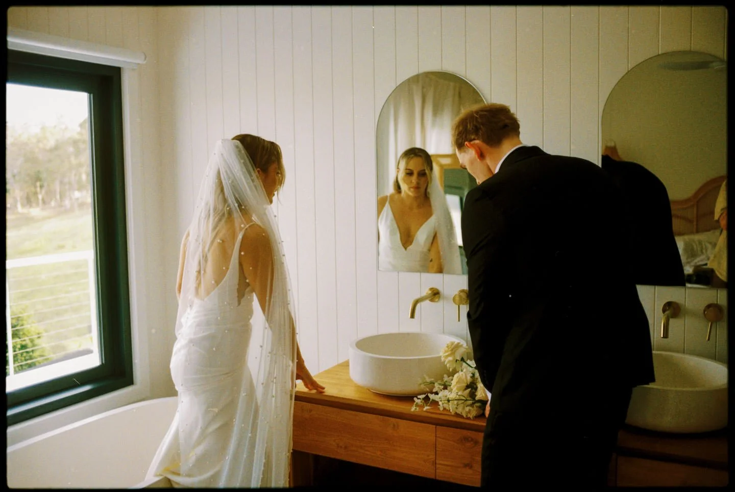 Wedding_BriannaDavid_Gold200(3)_035-positive.jpg