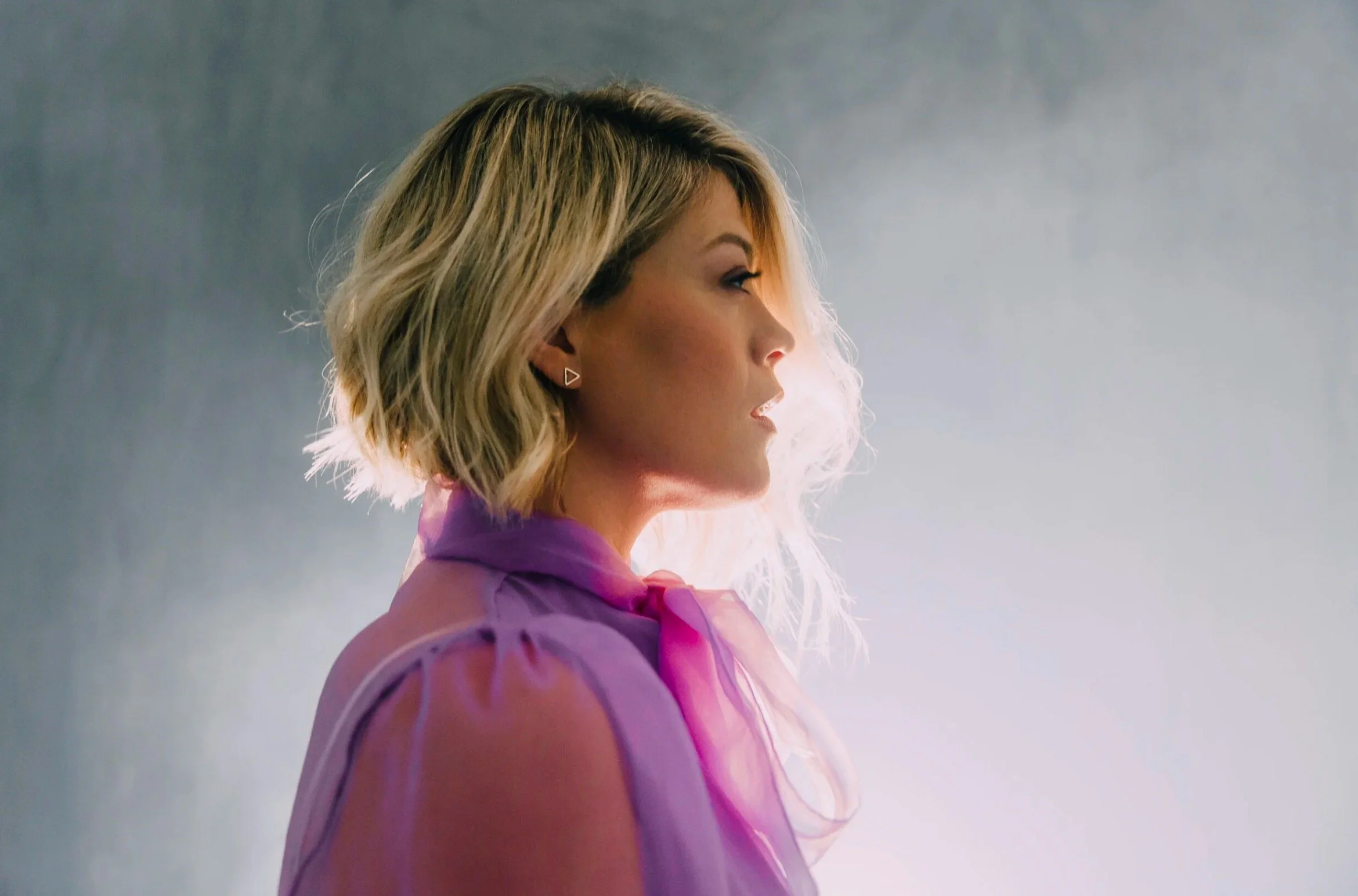 Liz Longley Live at Ranch Vovo (with Korby Lenker)