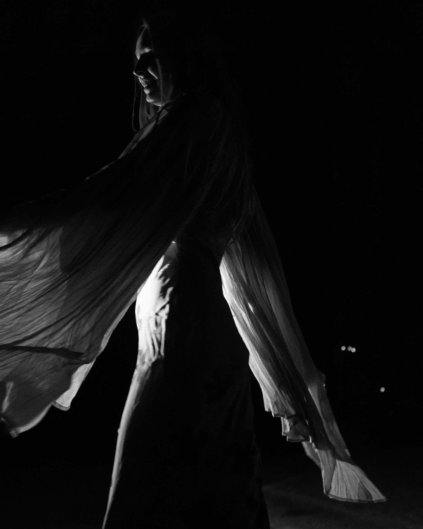 After rehearsal @abozzzzzz &amp; I had some wild ideas for Taylor &amp; her dress that we were absolutely obsesseddd with. she let us run with it and we ended up getting some spooky fun images that fit perfect for today :-) 

Happy Halloween- stay sp