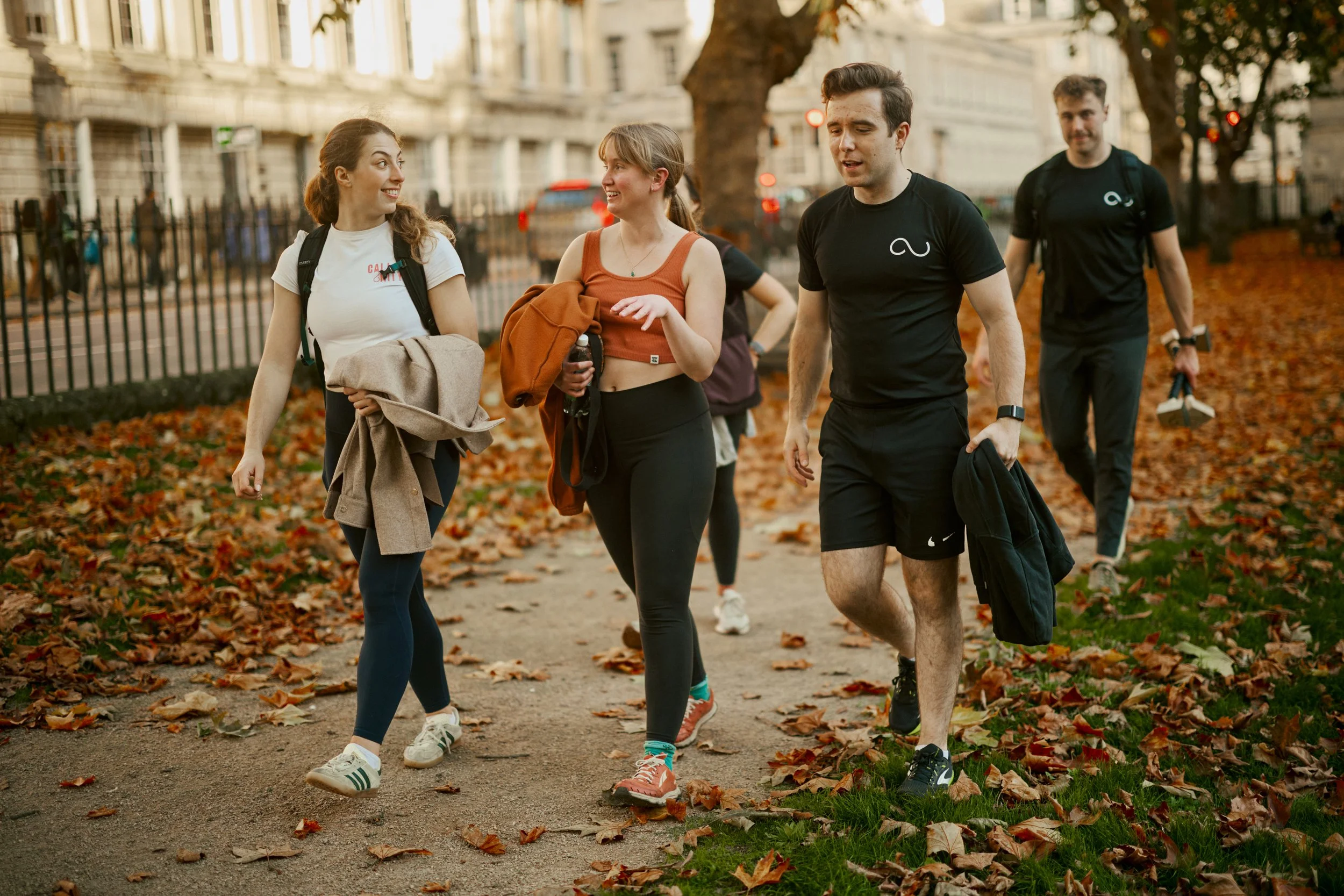 Why Calisthenics Works for Busy Schedules – And How It Fits Real Life
