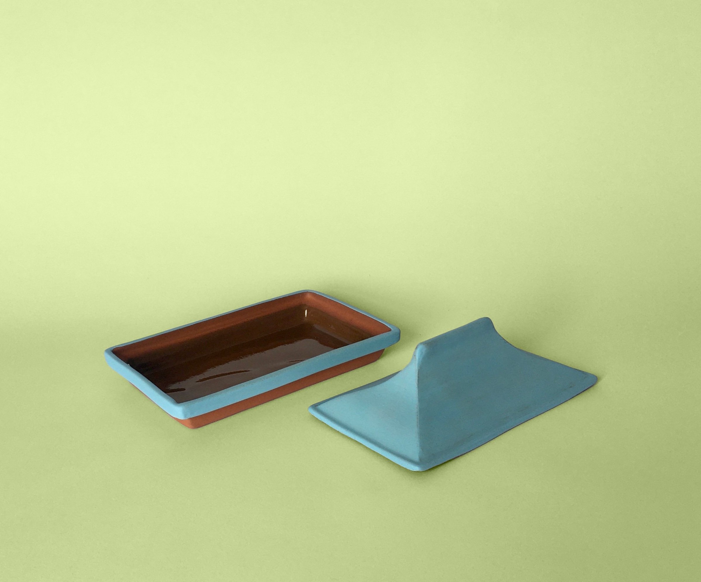 blue+rect+%26+lid.jpg