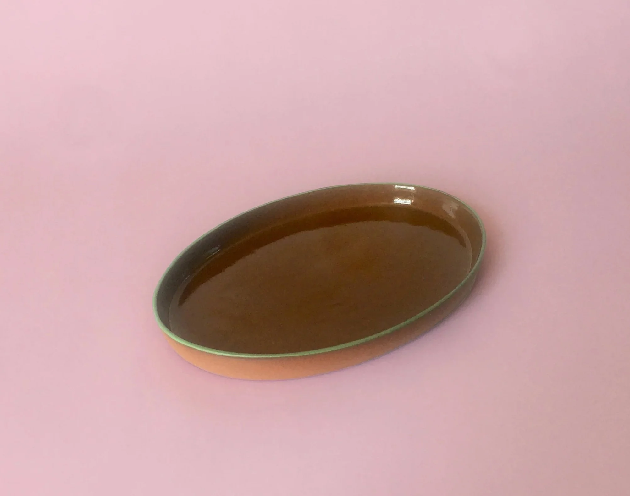 green+l+oval+server.jpg