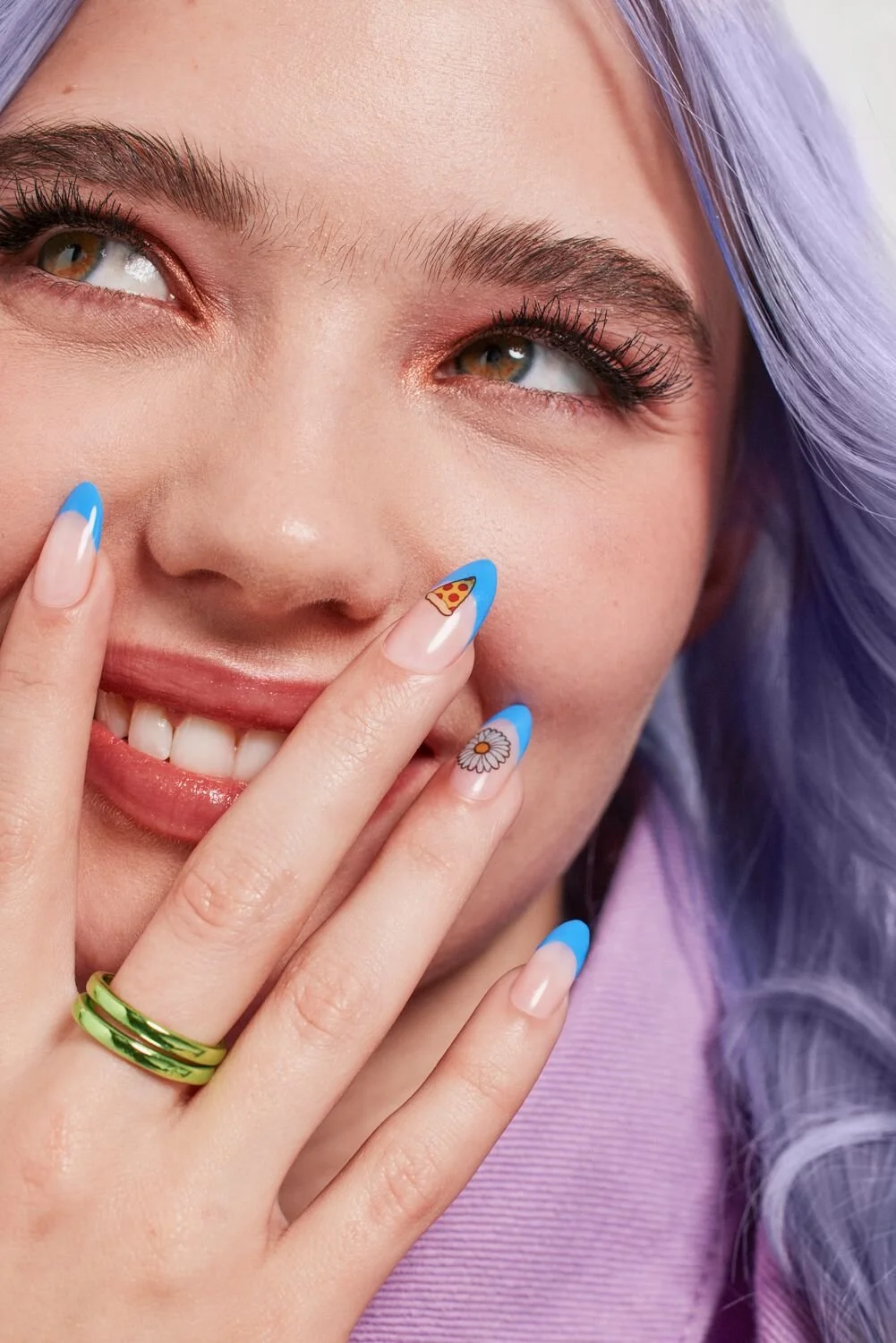 Low Res-SHOT 6c-d_SALLY_25_Q2_SPRING_MAR_Nails_Stickers_3373(1).jpg