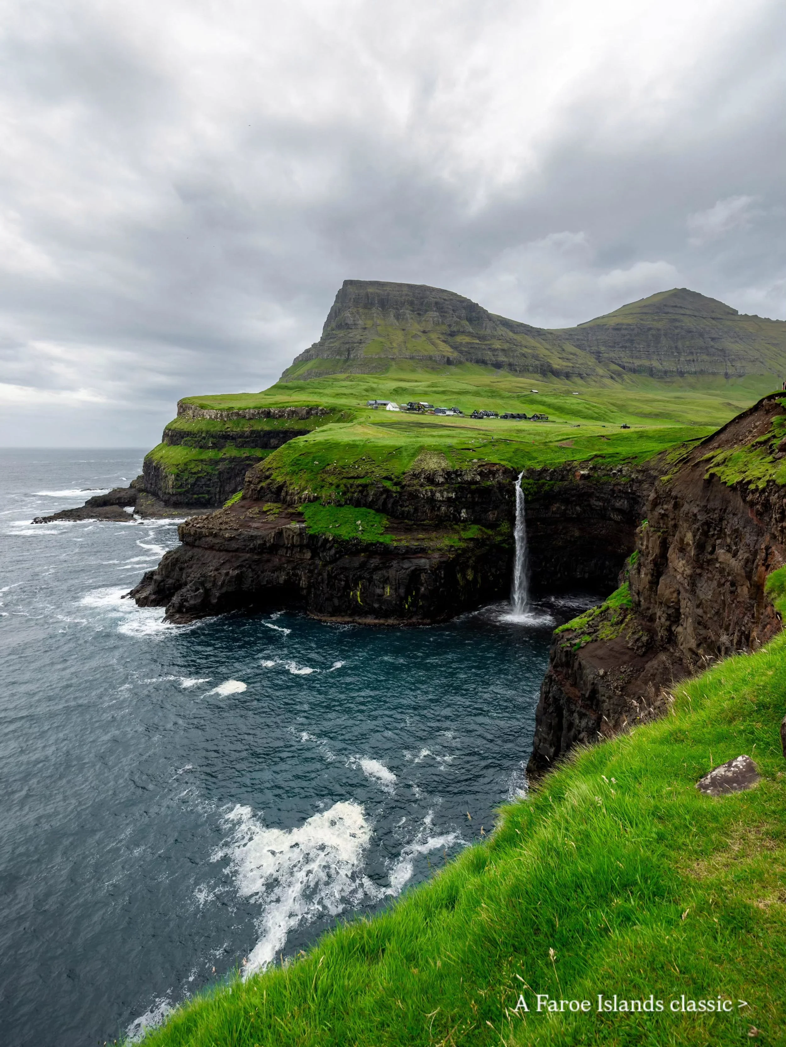 Visiting a classic on the Faroe Islands did not disappoint 🇫🇴 This is M&uacute;lafossur Waterfall on the island V&aacute;gar⁠
⁠
#faroes #faroeislands #nature #mulafossur #waterfall