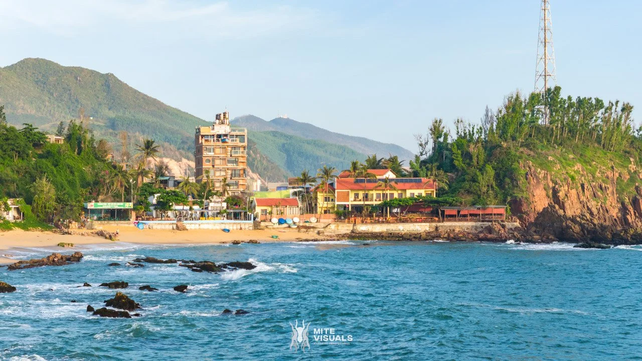 Stray Vietnam web @mitevisuals-613.jpg