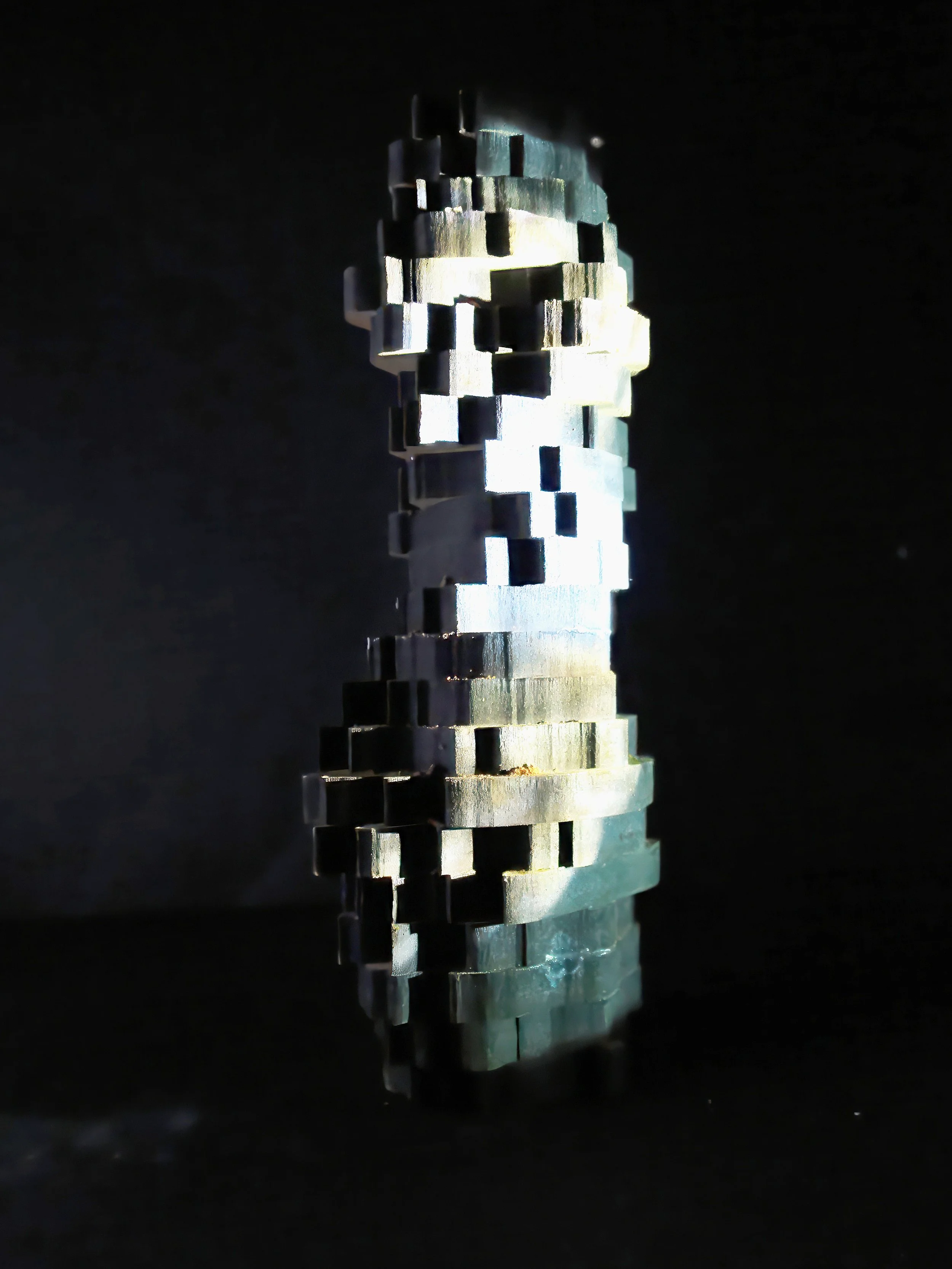 Elaine Ford artowkr process image for Elaine Ford artists culpture. Shifting States