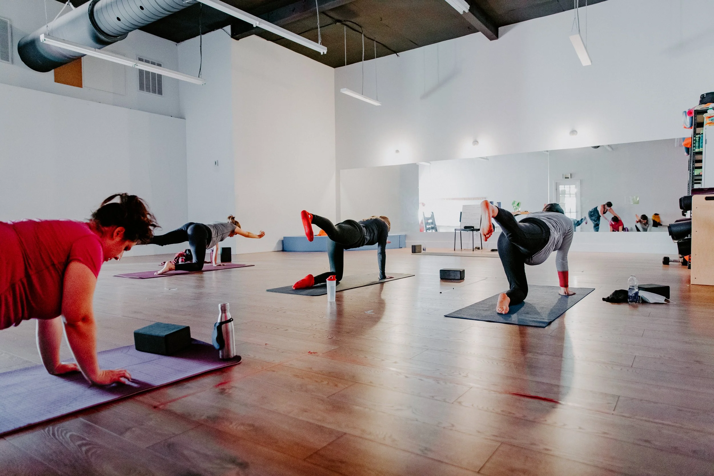 Faut-Il Éviter Le Yoga Chaud Enceinte? — Bébé Cardio | Mise En Forme Et  Soins Cliniques