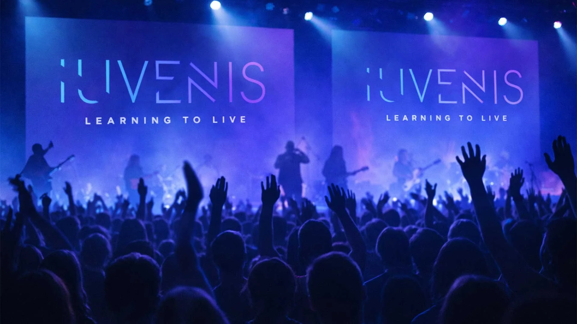 Iuvenis-Logo_worship_mockup.jpg