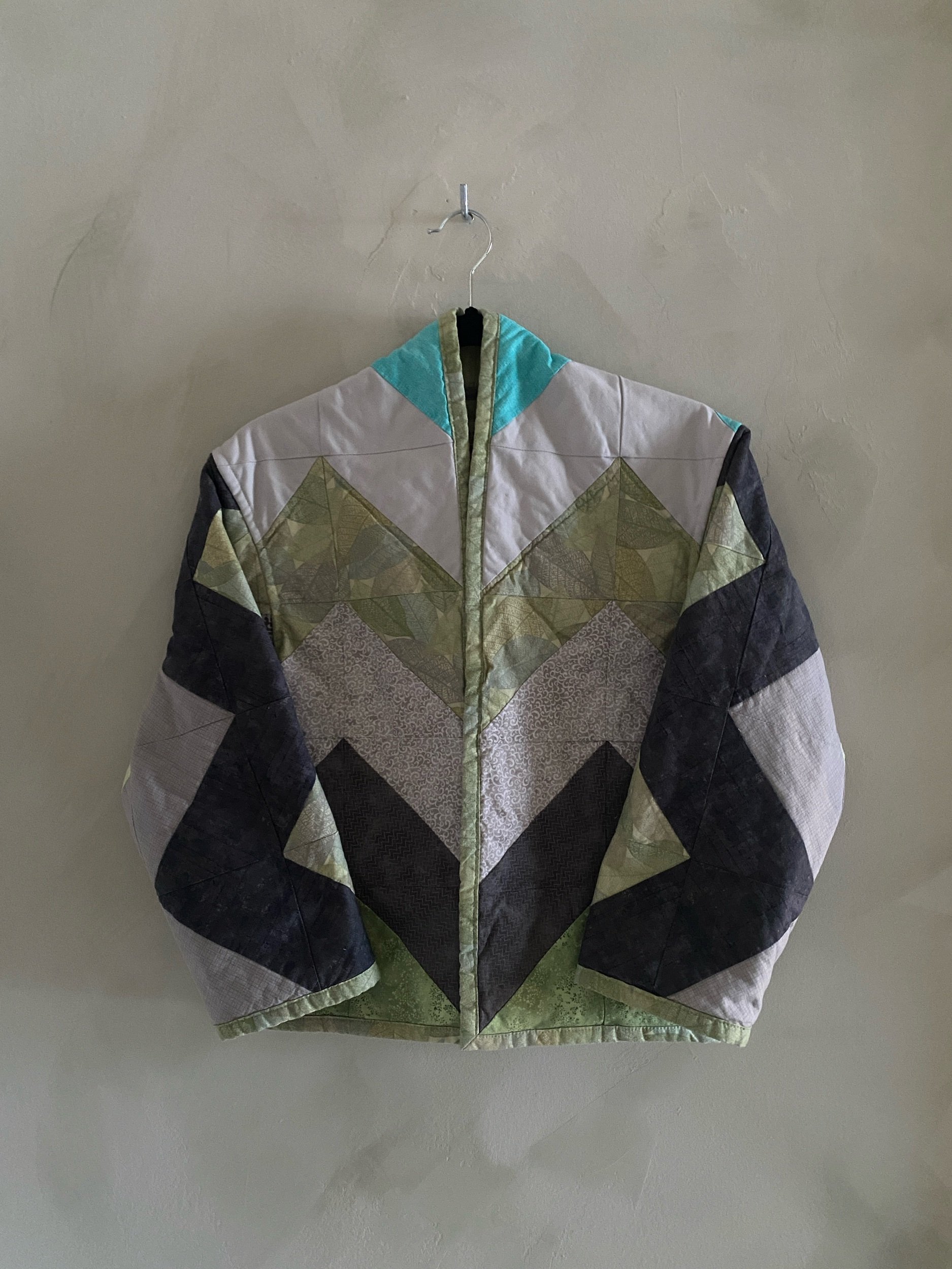 cropped jacket in chevron