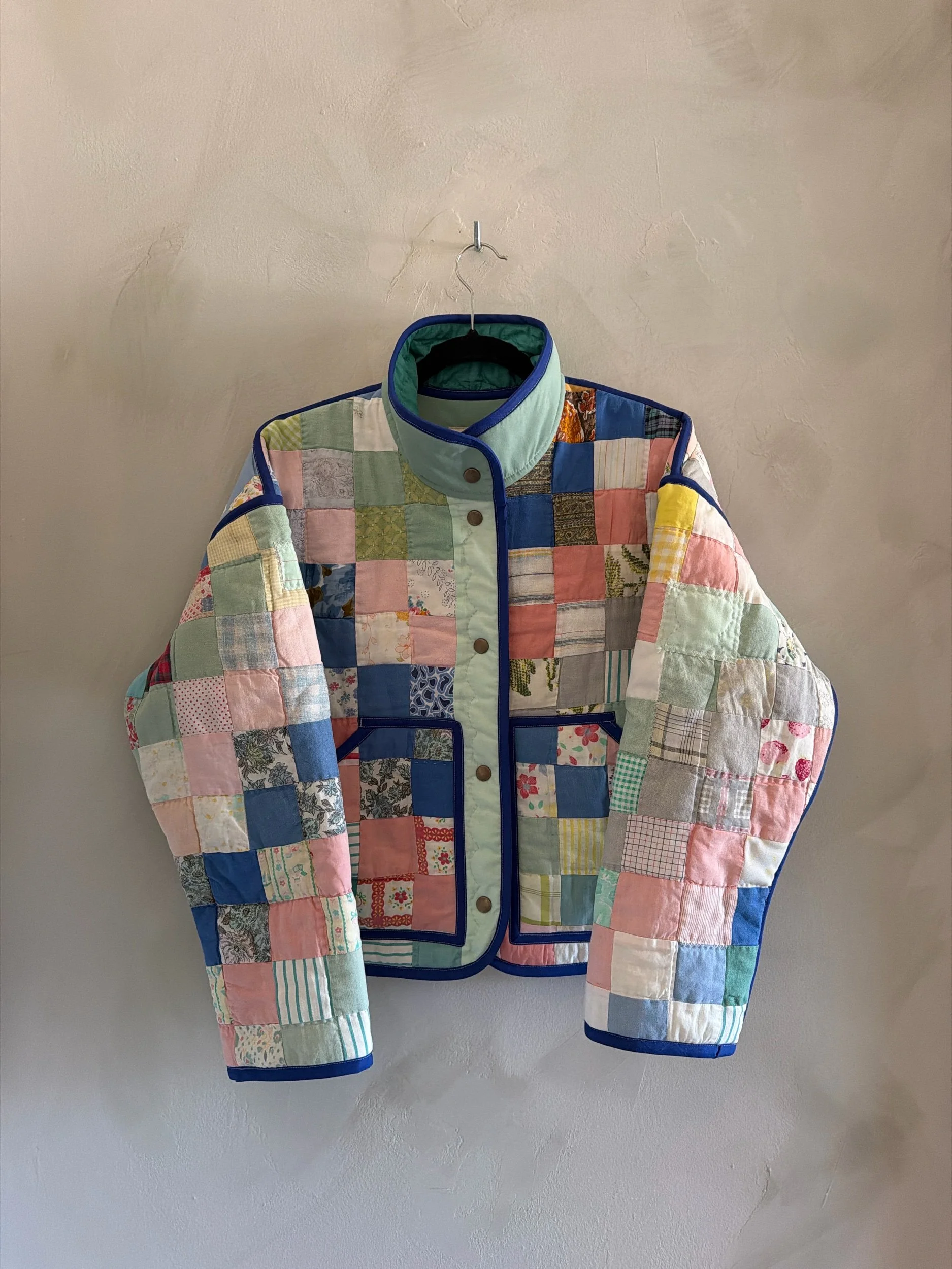 jacket in teal
