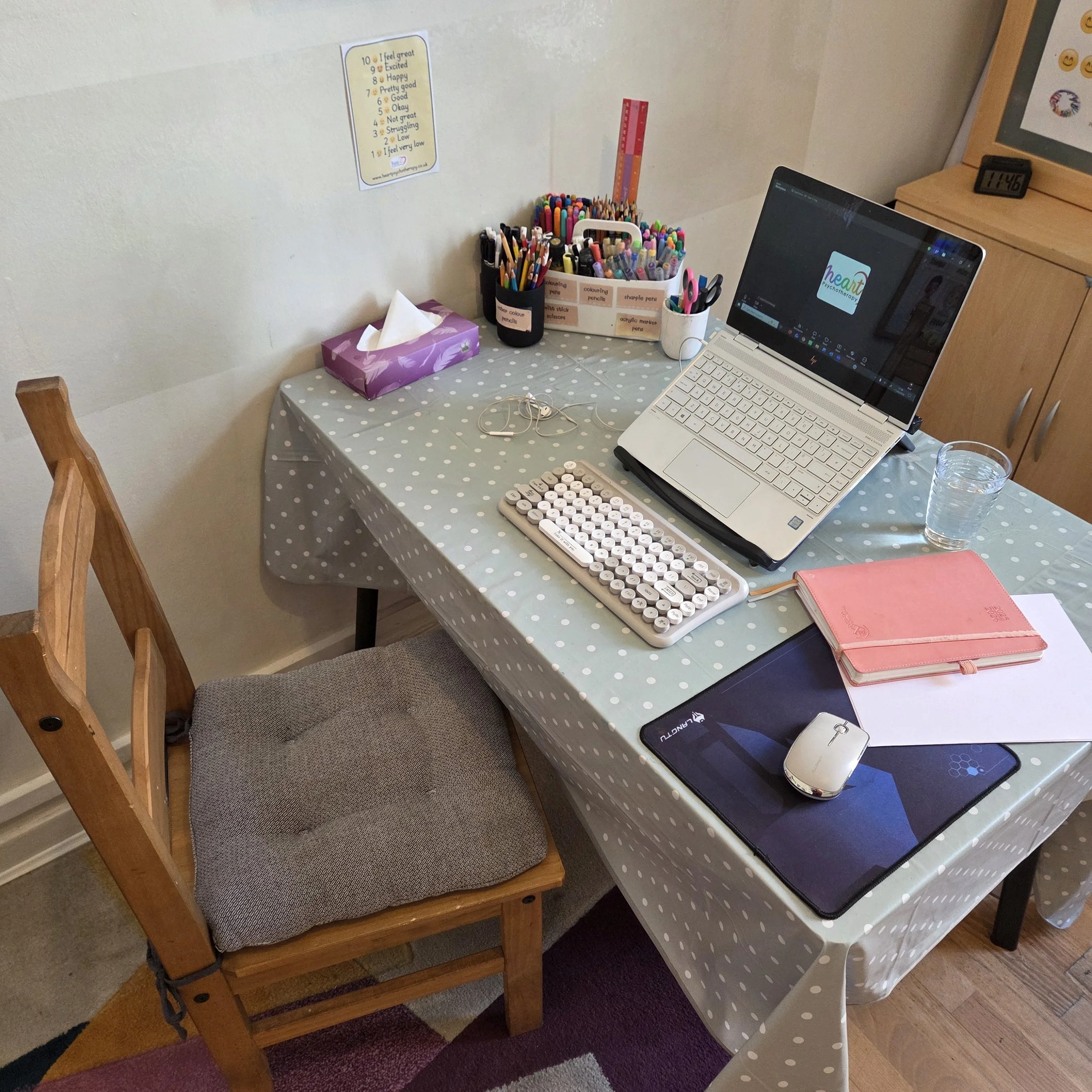 online art therapy or online art counselling