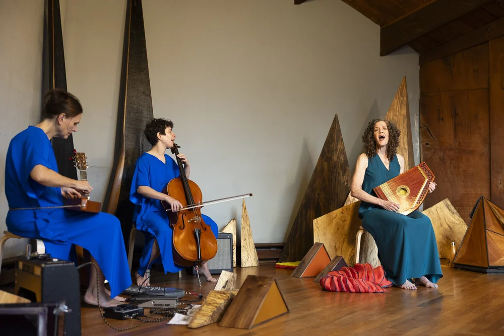 Musical performance with Brooke Sietinsons and Miriam Goldberg