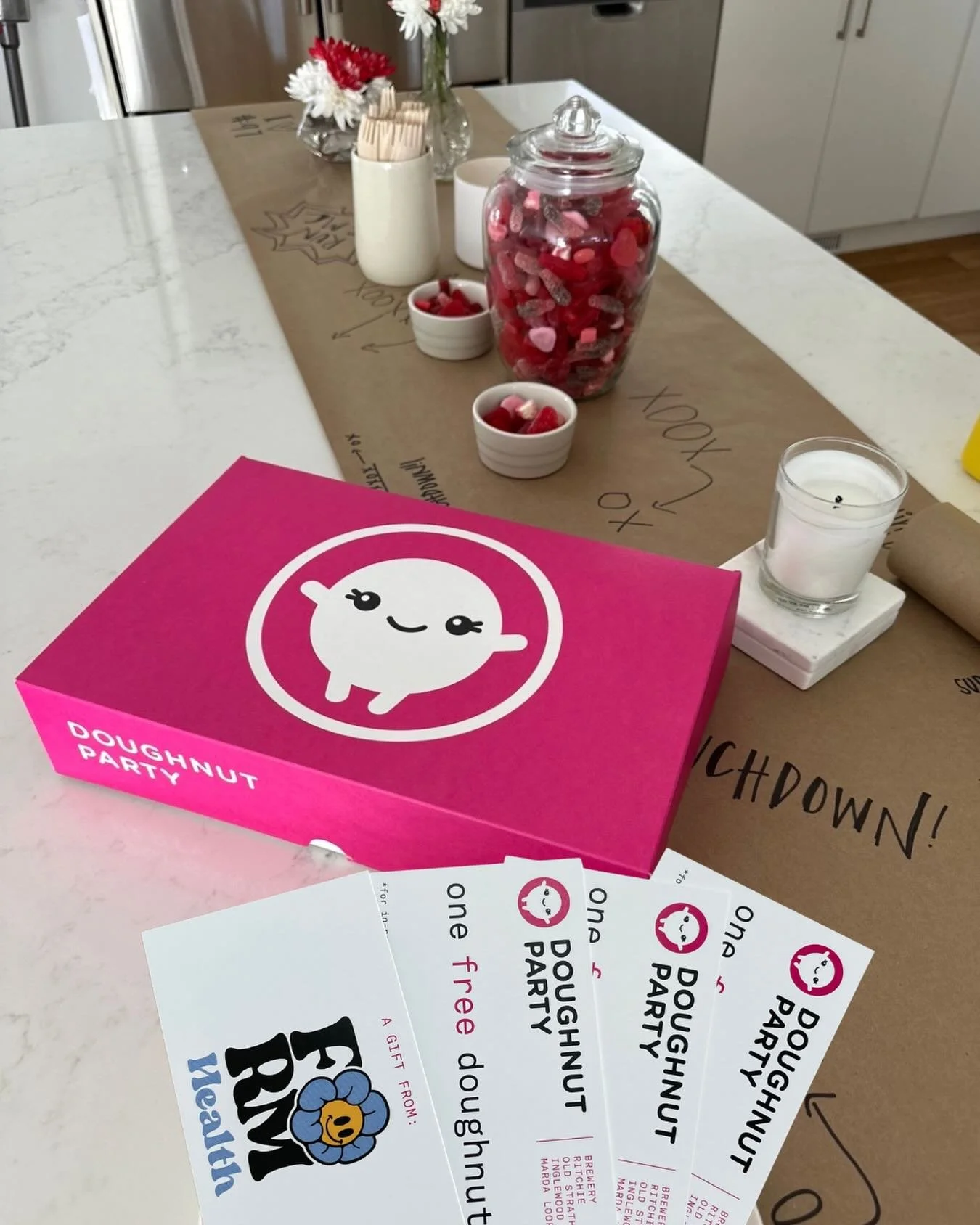 Birthdays deserve Doughnuts! 🍩🎂

Stop by the clinic around your birthday this year and get a free doughnut coupon from @doughnutparty to celebrate!

Comment down below your favourite doughnut flavour! 🍩😋

#yeglocal #yegchiro #yegbusiness #edmonto