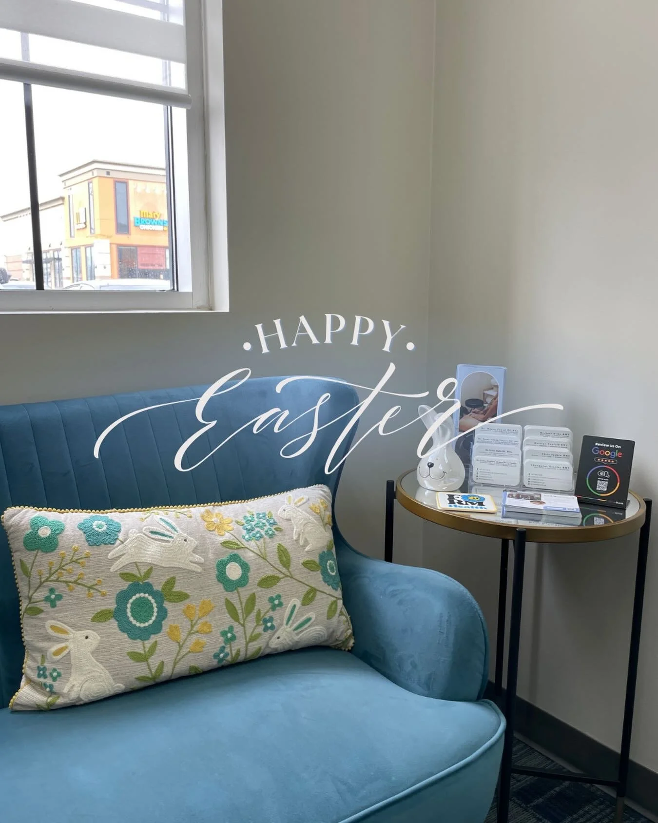 Wishing you a beautiful Easter weekend 🐣

We&rsquo;ll be closed Saturday, and open Easter Monday from 8:30am&ndash;4pm to help you feel your best and get back to your best form. 💙

#yeg #yegliving #yegchiro #yegclinic #yeglocal