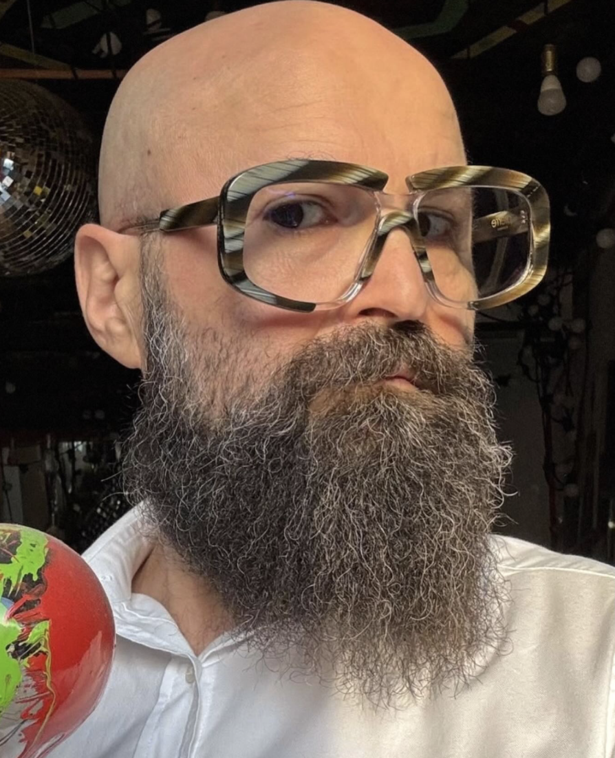  Pierre Eyewear