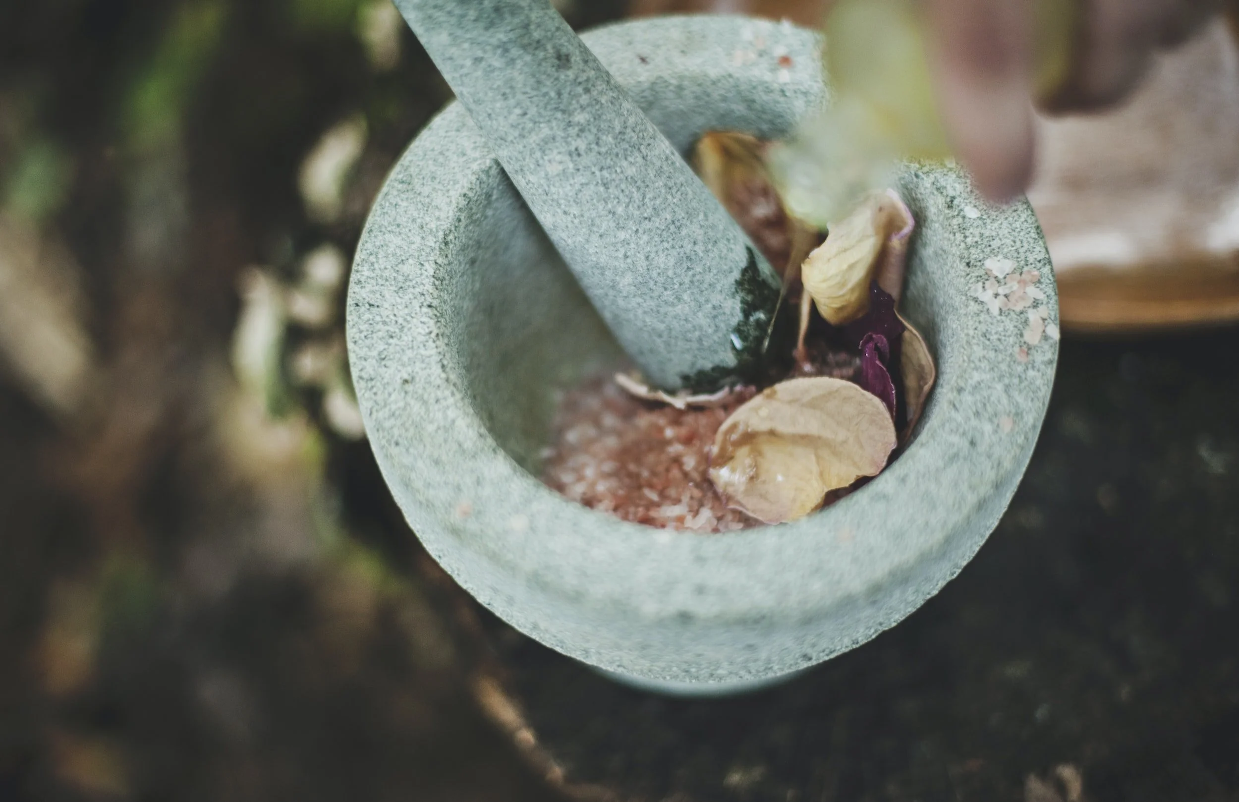 Essential Oils & Incense vs. Candles