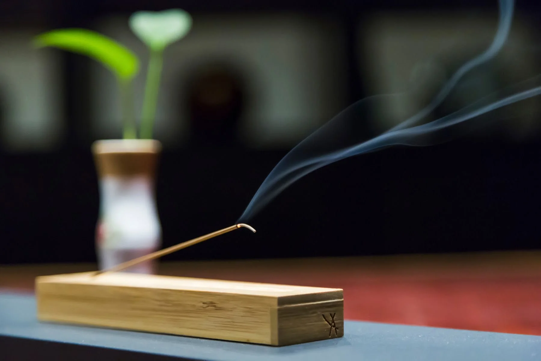 Learn How to Put Out Incense Safely — Desktop Tranquility