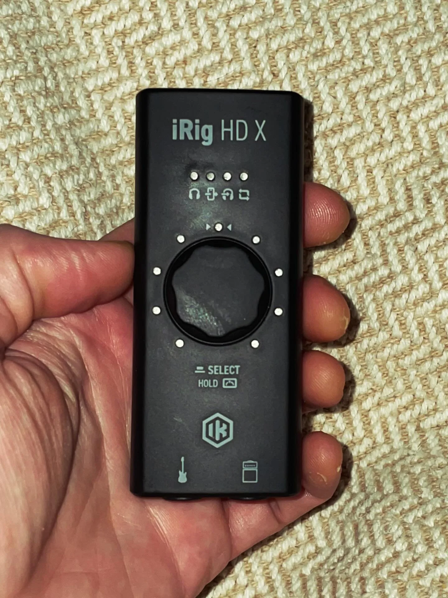 No video today bc my iRig stopped working (the headphone jack fell off inside of it!), but @ikmultimedia rules and is already sending a new one under warranty! so glad i always register my new gear. between the Tonex pedal/software, Amplitube and all