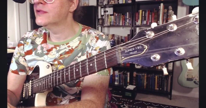 A selection of Blink 182 riffs from my last livestream, starting with a funny story about &ldquo;Dumpweed.&rdquo; 

#blink182 #tomdelonge #markhoppus #enemaofthestate #onlineguitarlessons 

main riff from &ldquo;Reckless Abandon&rdquo;

parts from &l