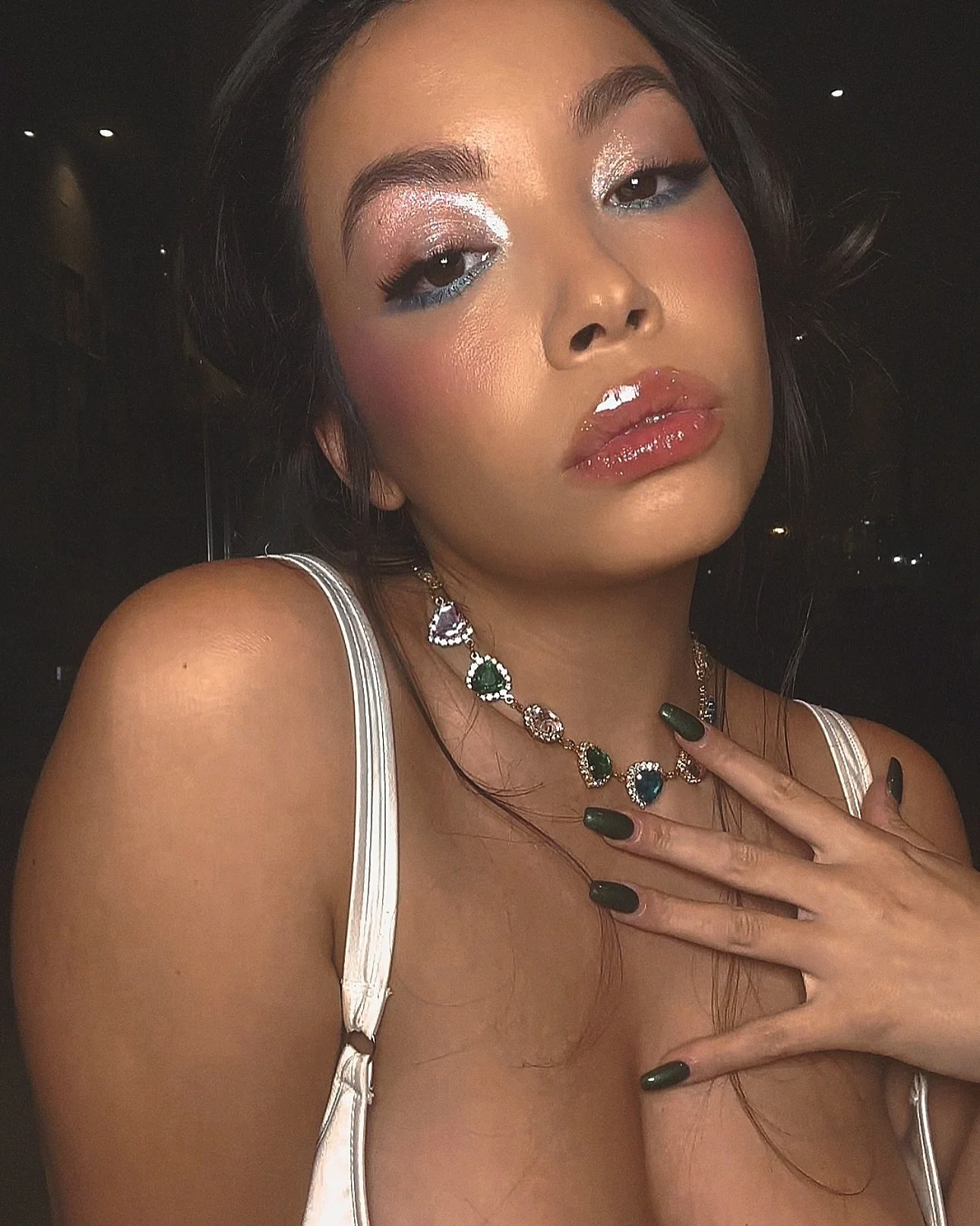 Here&rsquo;s some more content to help you pretend you&rsquo;re hot like me Bets 😘 #readabook #yourewelcome 

And to everyone else, happy thirstday ✨ Hope this warms you in some way xoxo and here are my favourite books to learn from and continue goi