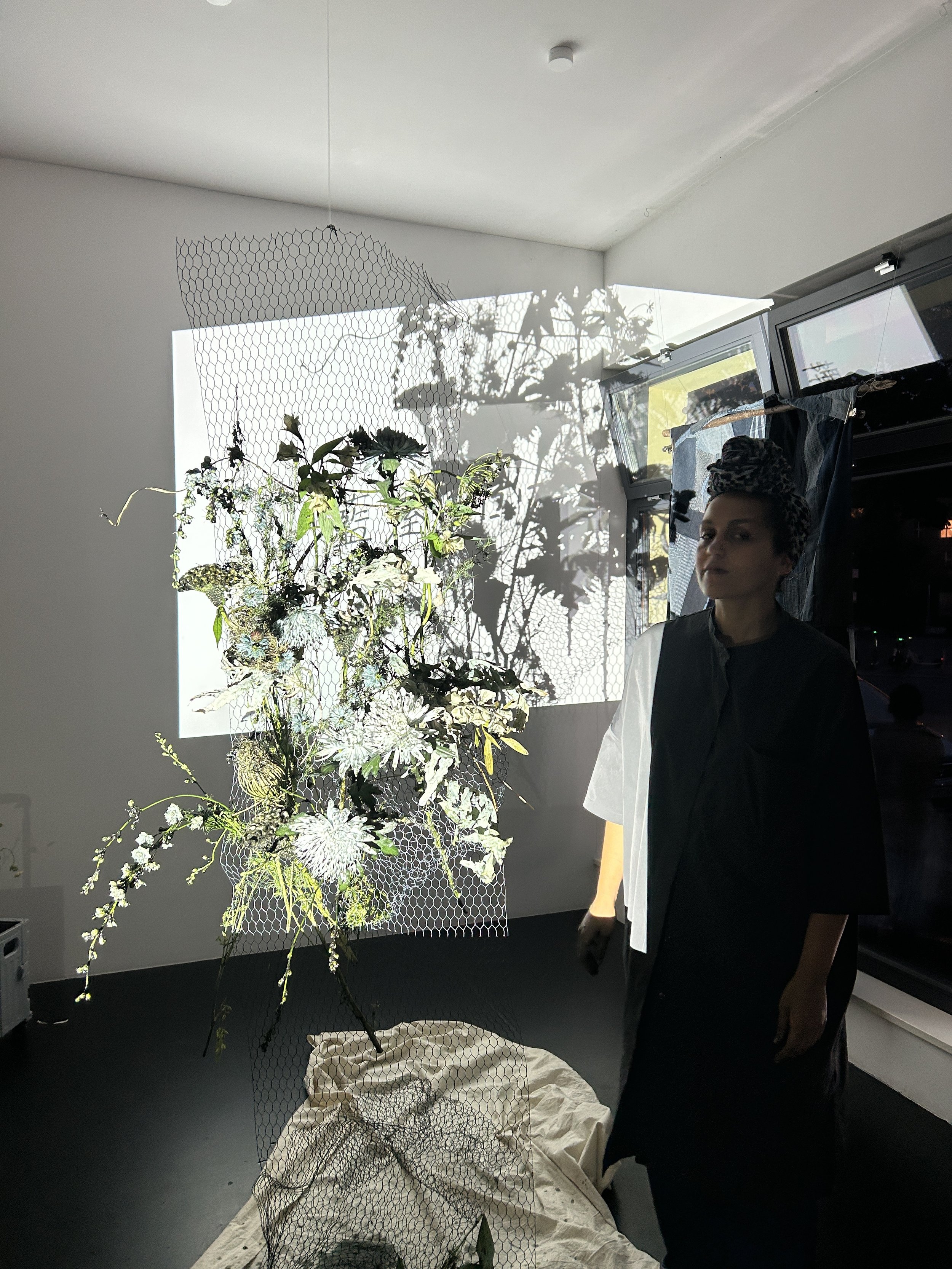 Indigo flowers performance at Nion Playground gallery 