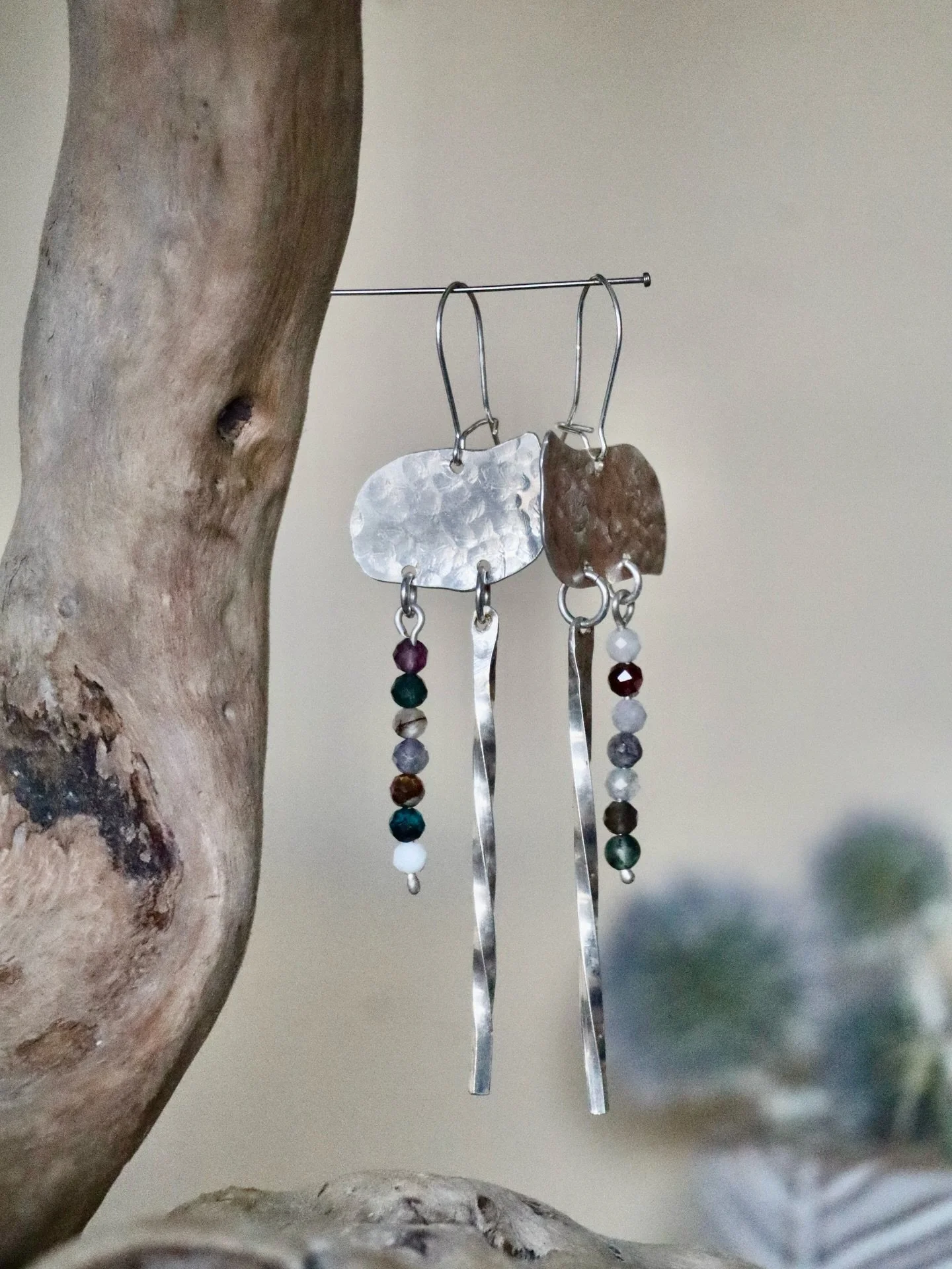 Collection Odin ✨
Argent &amp; Perles de Gemmes 

#bijouxargent
#faitmain
#bijouterie
#gemmes