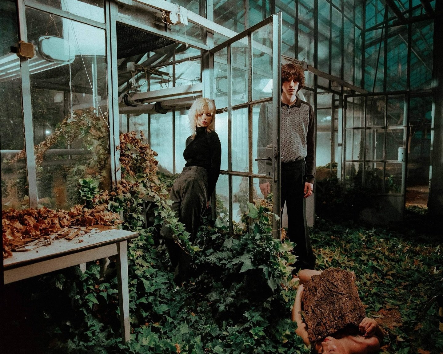 Ivy trap 🌱

#analogphotography #filmphotography #filmisnotdead #portra400 #analogvibes #staybrokeshootfilm #ishootfilm #filmcommunity #analoguevibes #filmfeed #analoglove #shootfilmstaybroke #filmisalive #filmgrain #analoguephotography #shootfilm #f