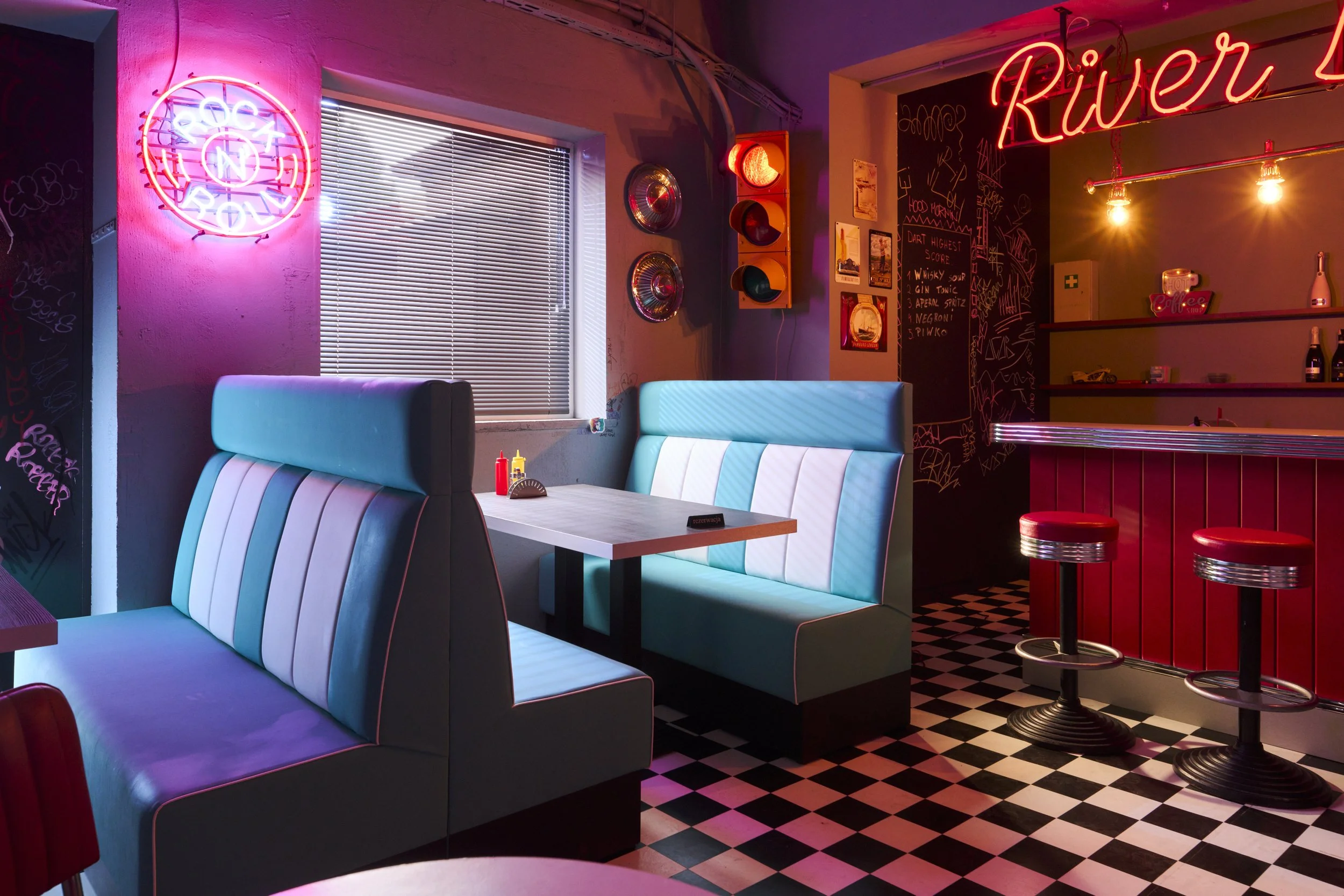 River Bar – scenografia baru filmowego w Studio Rzeka Warszawa