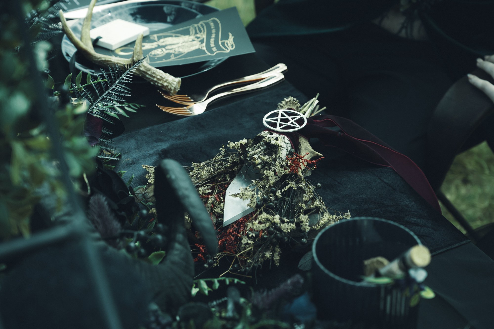 Dark Woodland Wedding TilDeath table setting.jpeg