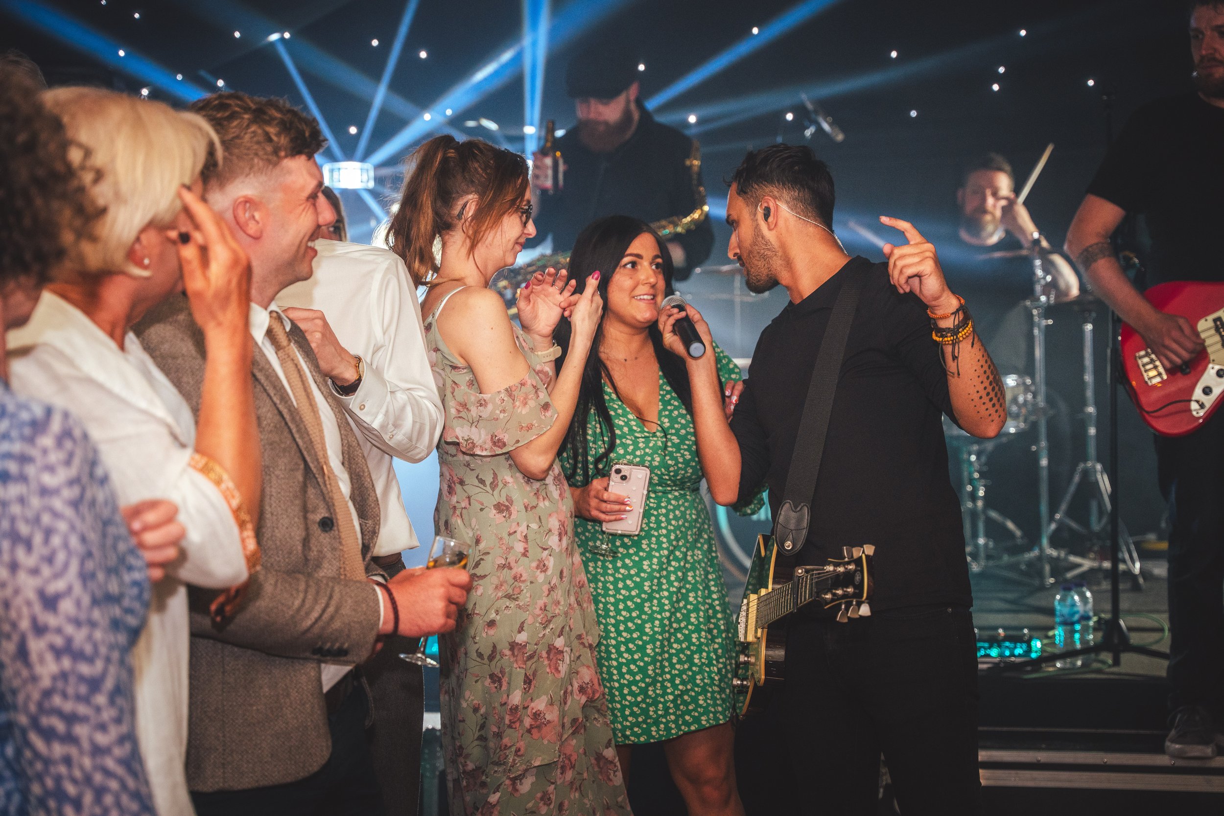 TheHustleLIVELucy&Lewis'sWedding-57.jpg
