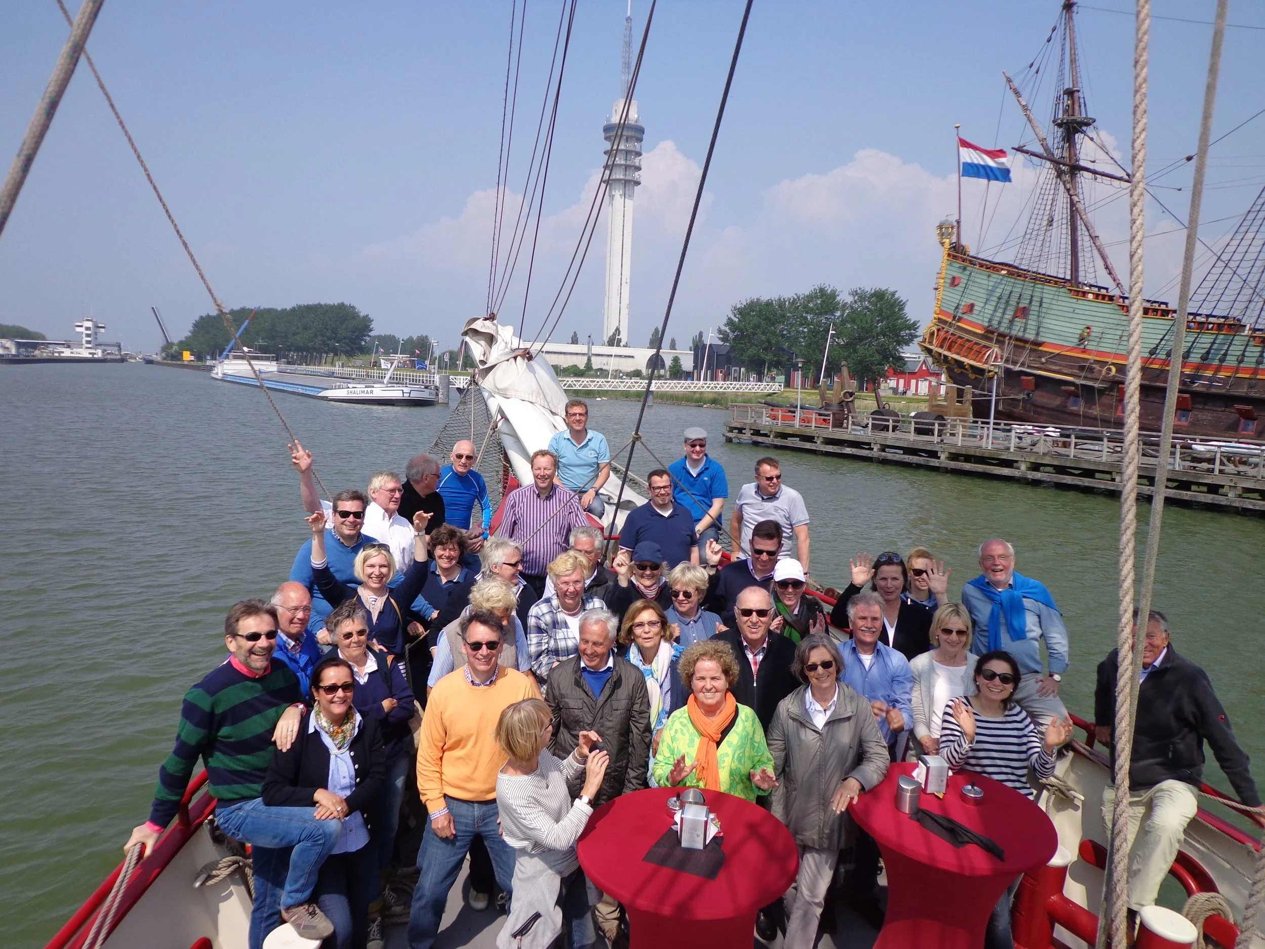 An Bord der Bounty - Gruppenfoto.JPG