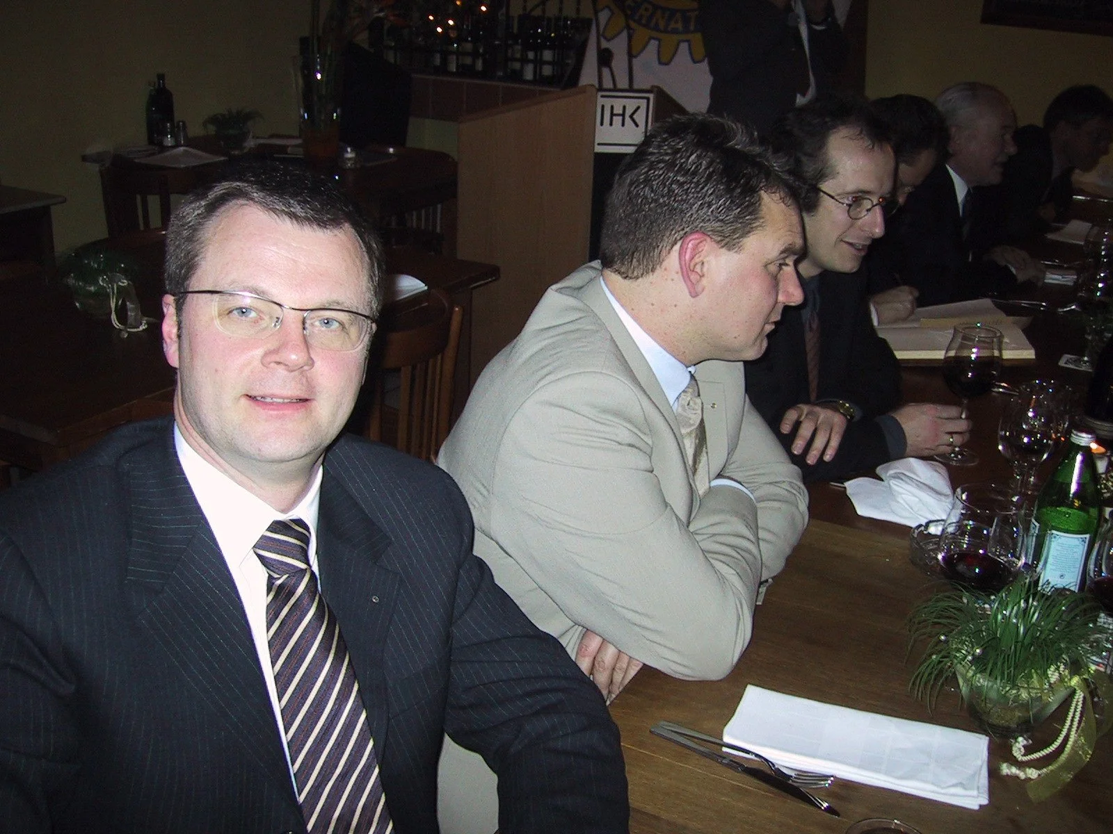 3735_img_6197695630_o.jpg