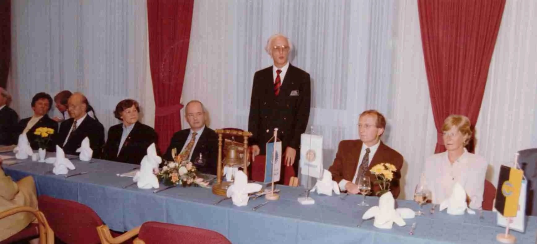 Blatt 24a1 Sommerfest Maritim 1996.jpg