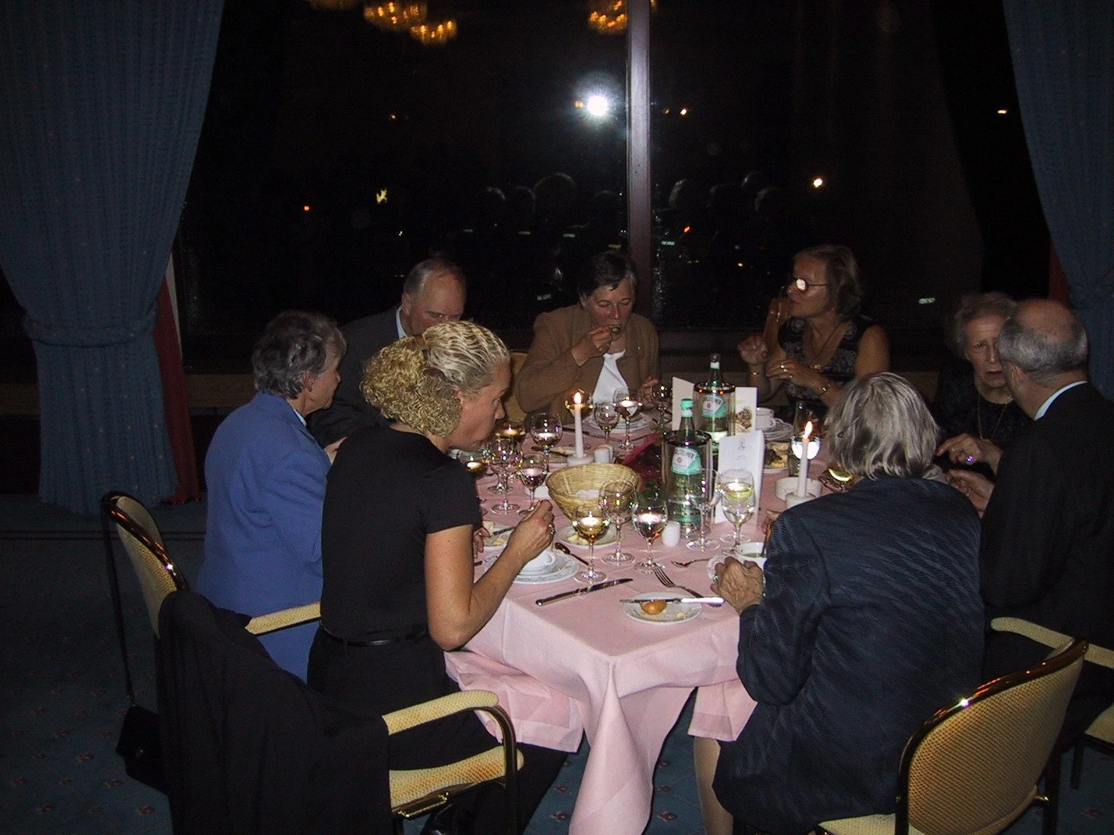 132-3255_img_7413468890_o.jpg