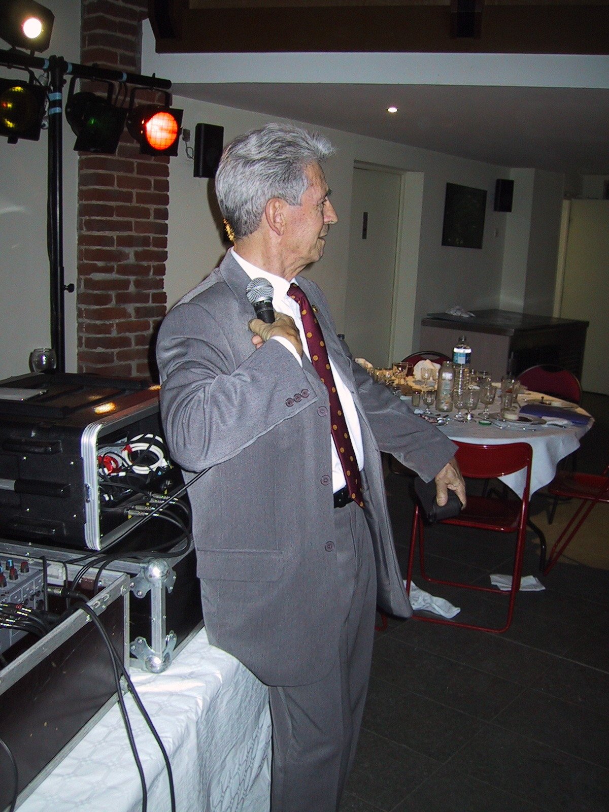 114-1493_img_7413494754_o.jpg