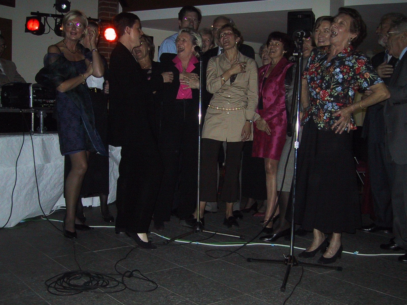 114-1488_img_7413493504_o.jpg