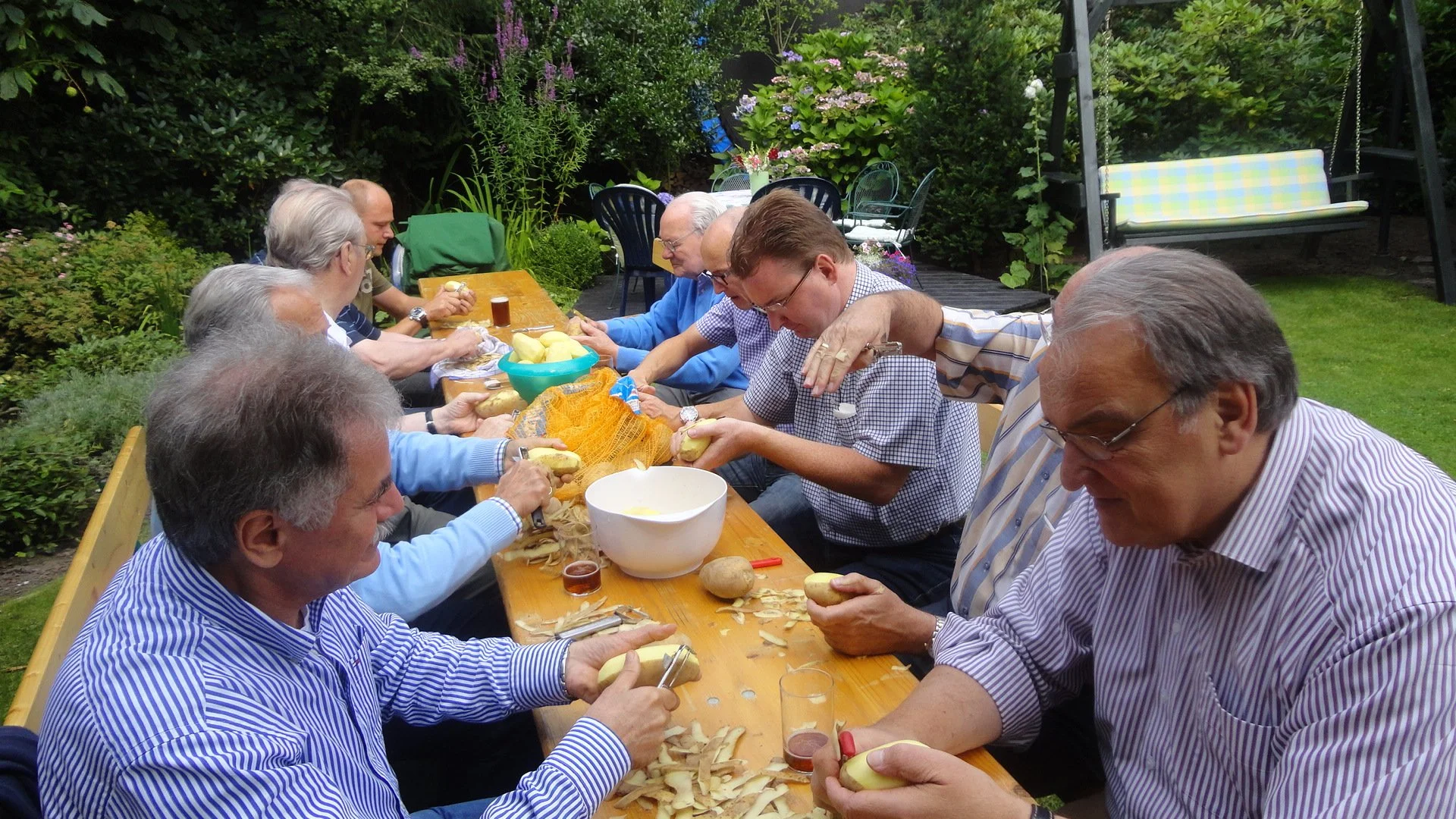 reibekuchenessen-am-1182012-002_8489133264_o.jpg