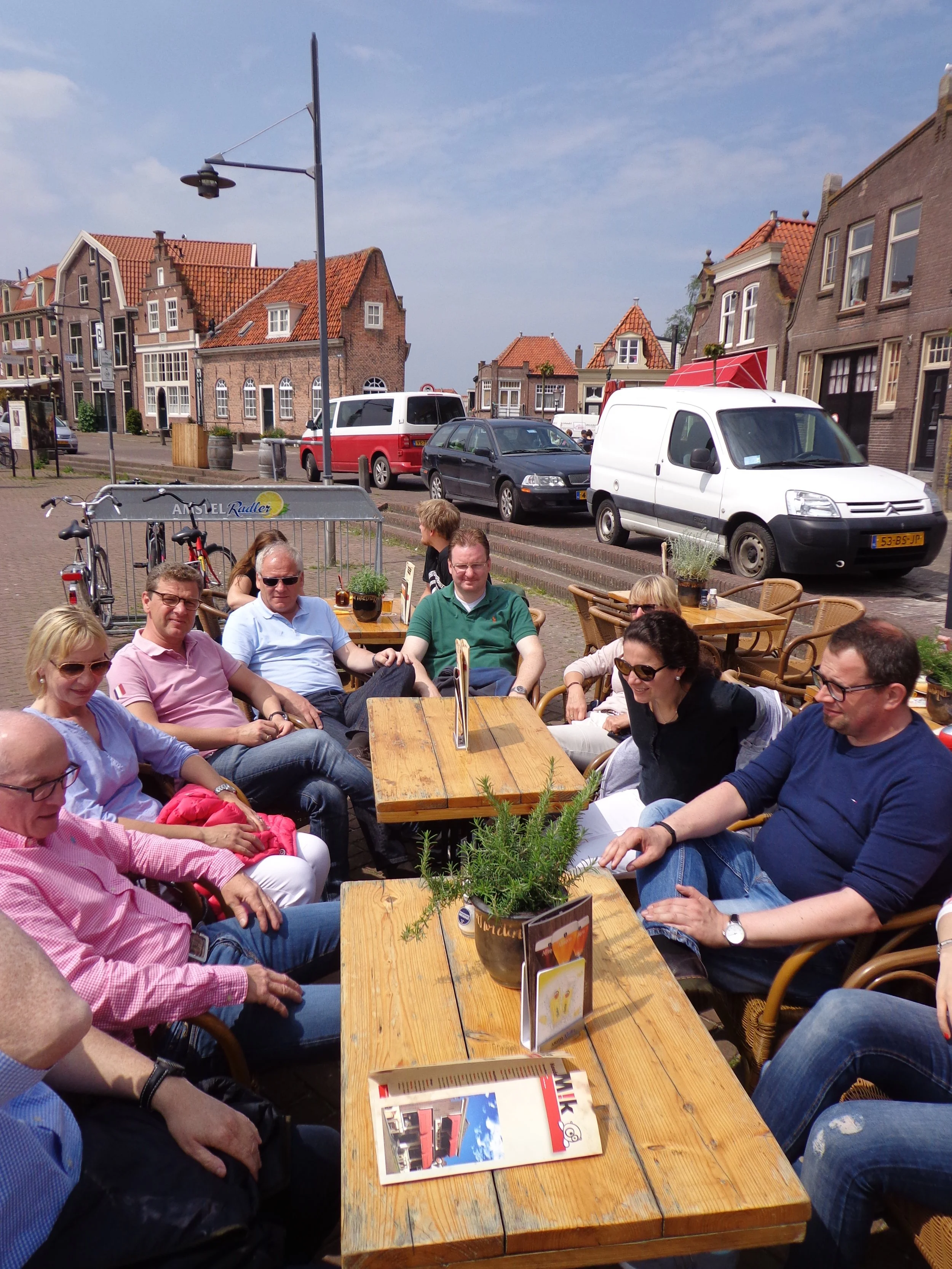 Enkhuizen - Nachmittagstreffen.JPG
