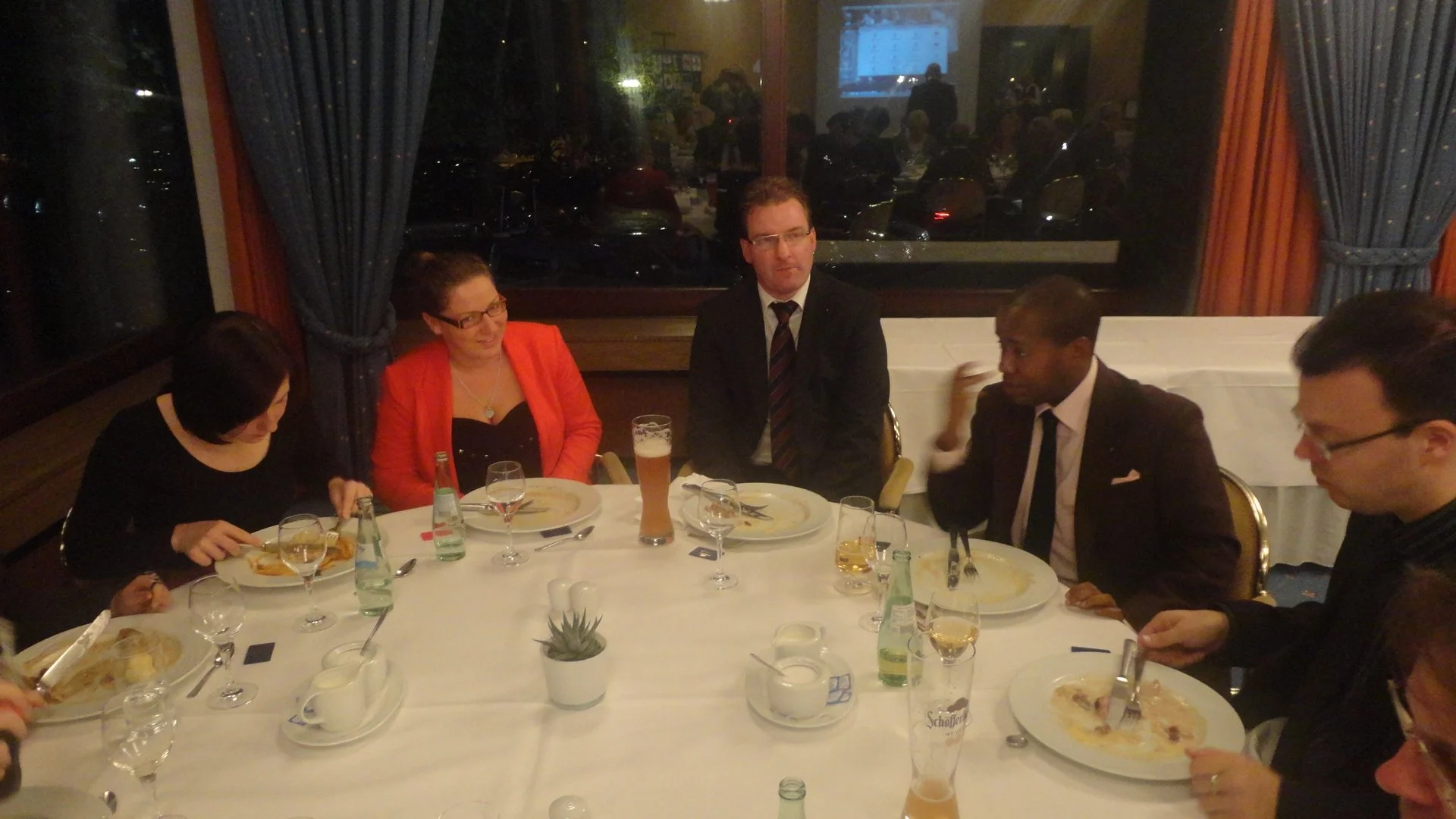 rotaryabendmeeting-2592012-009_8489261210_o.jpg