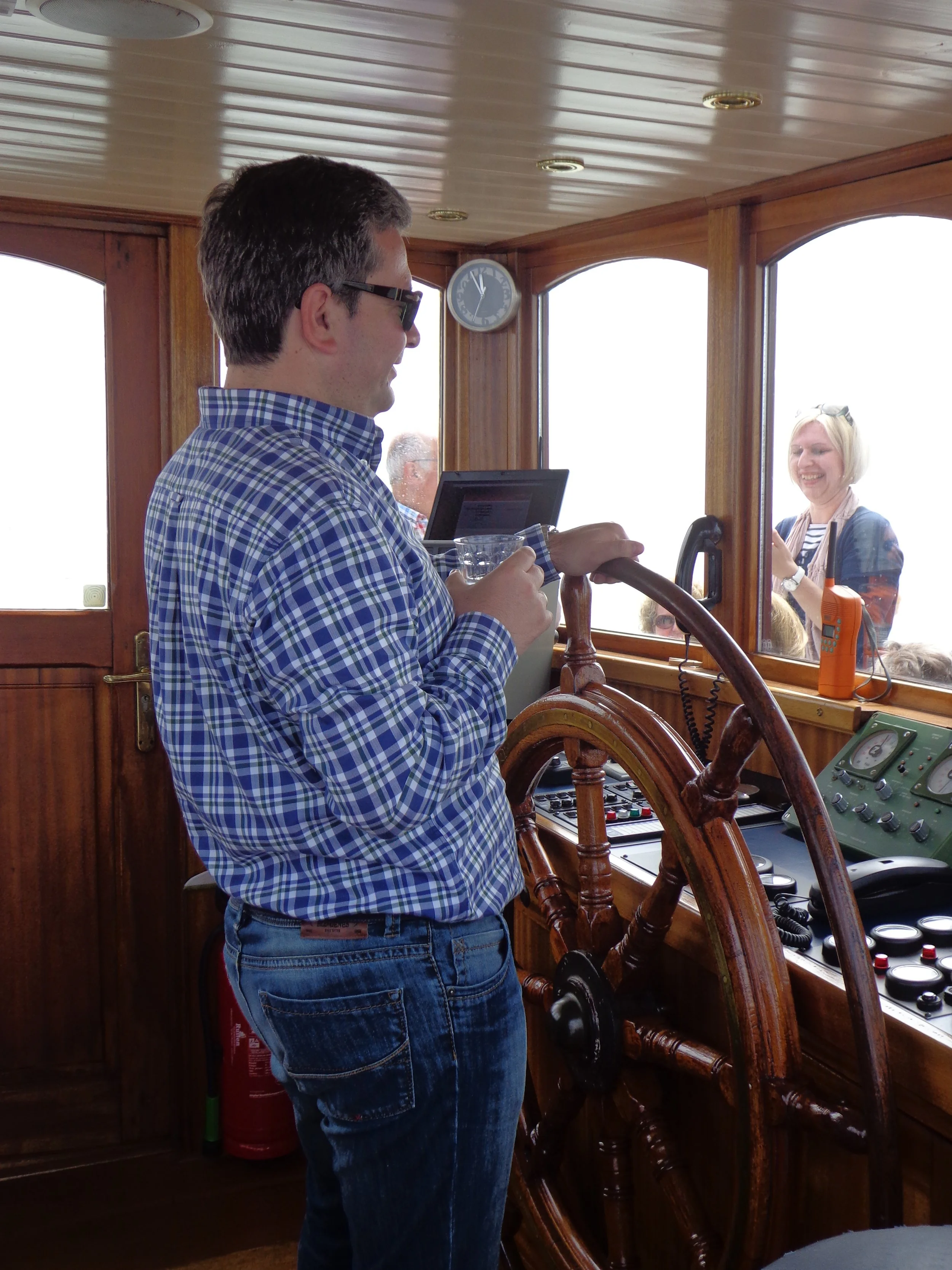 An Bord der Bounty - Steuermann.JPG