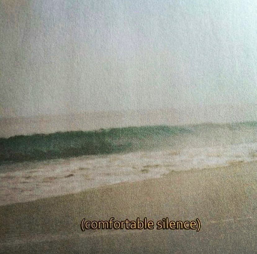 El silencio y la quietud como regalos para explorar la realidad de quienes somos 🎏 
Habitar y usar la presencia del silencio sin esperar a que pase algo, pues el silencio es lo que est&aacute; pasando🪄 y  solo eso es el gran regalo.
