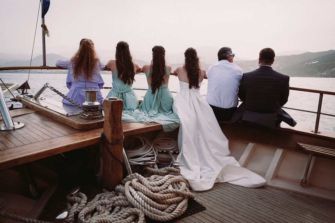 Oh I do love a little boat trip after a wedding. What a treat. Even with the slightly overcast sky. 

#weddingphotography #documentaryweddingphotography #weddingreportage #photojournalisticwedding #cretewedding #fujixseries #fujixpro3 #fujifilmxpro3 