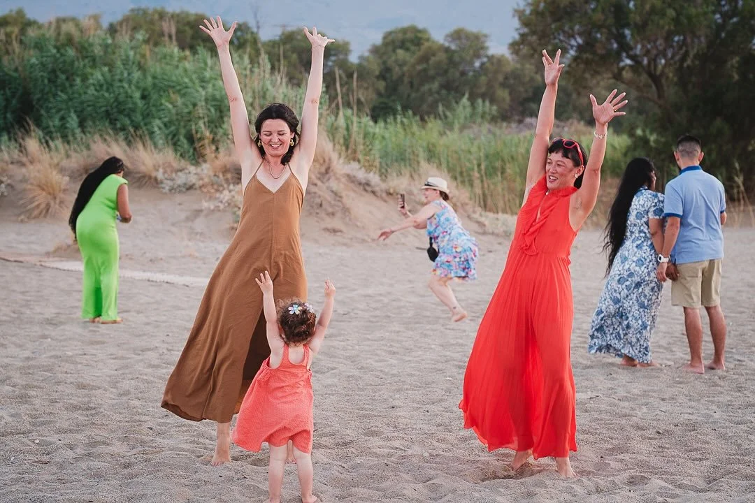 ‘Yay’ - a wedding so good that you need a celebration dance. Do your wedding, your way. 
#documentaryweddingphotography #weddingphotojournalism #weddingreportage #beachweddings #weddinginspiration #weddingphotography #fujifilm #fujixpro3