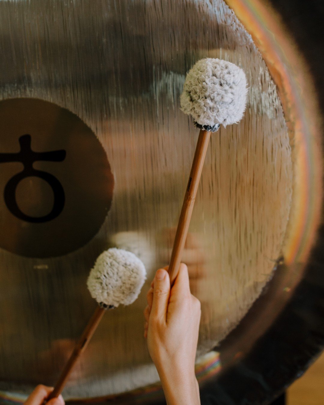Gong Sound Bath
with Laura Li Fong Yee
Friday, March 13th 6:30-8pm

Join us for a meditative immersion in the sounds and vibrations of Gong, complemented by other healing instruments.

This Gong Sound Bath will allow your nervous system to relax and 