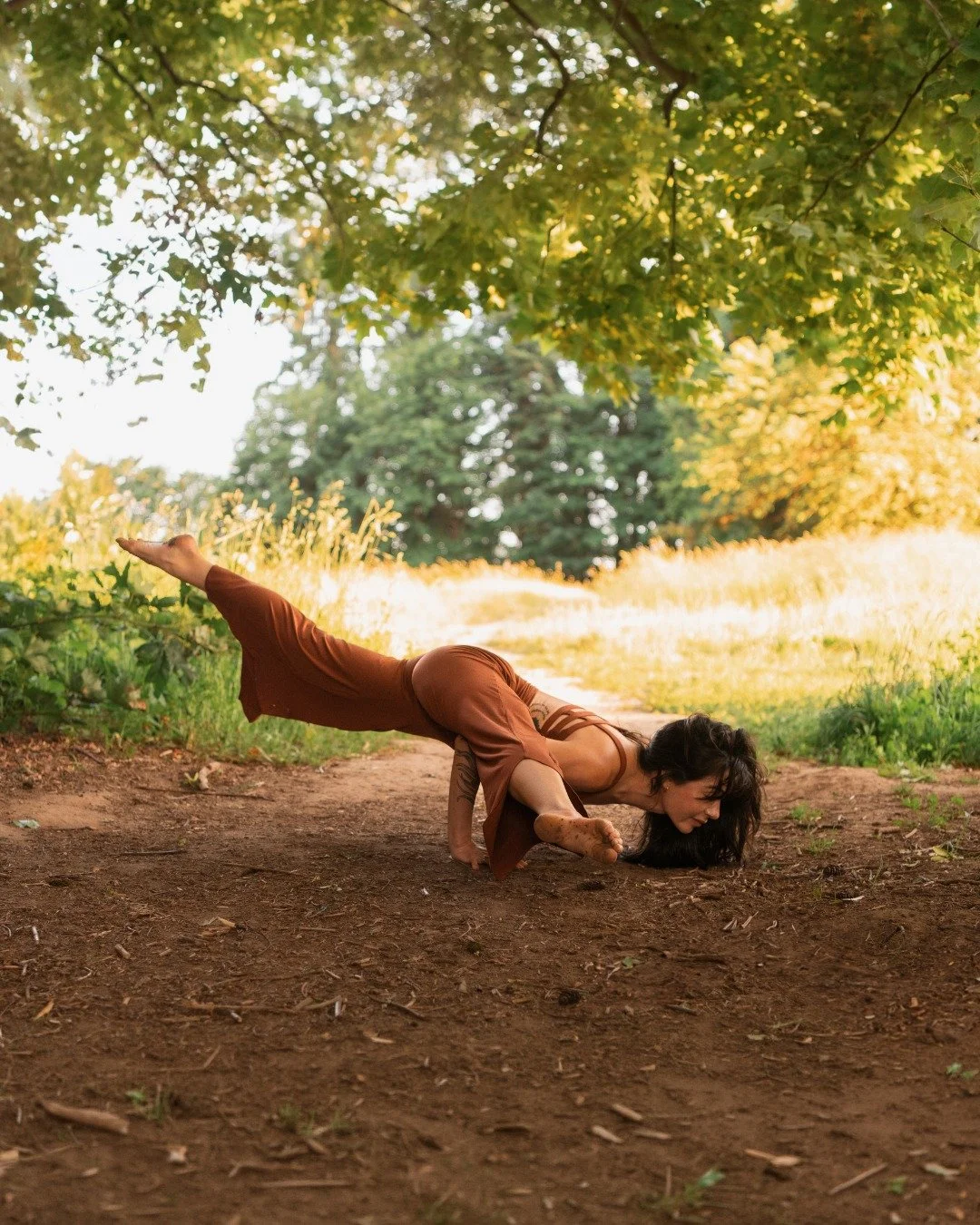 Extended Practice: Play + Explore 
October 16th 6:00pm - 8:00pm 

Two hours to drop in, move, breathe, and play. This extended Vinyasa practice weaves together chanting, meditation, strong and steady movement, arm balances, playful transitions, and p