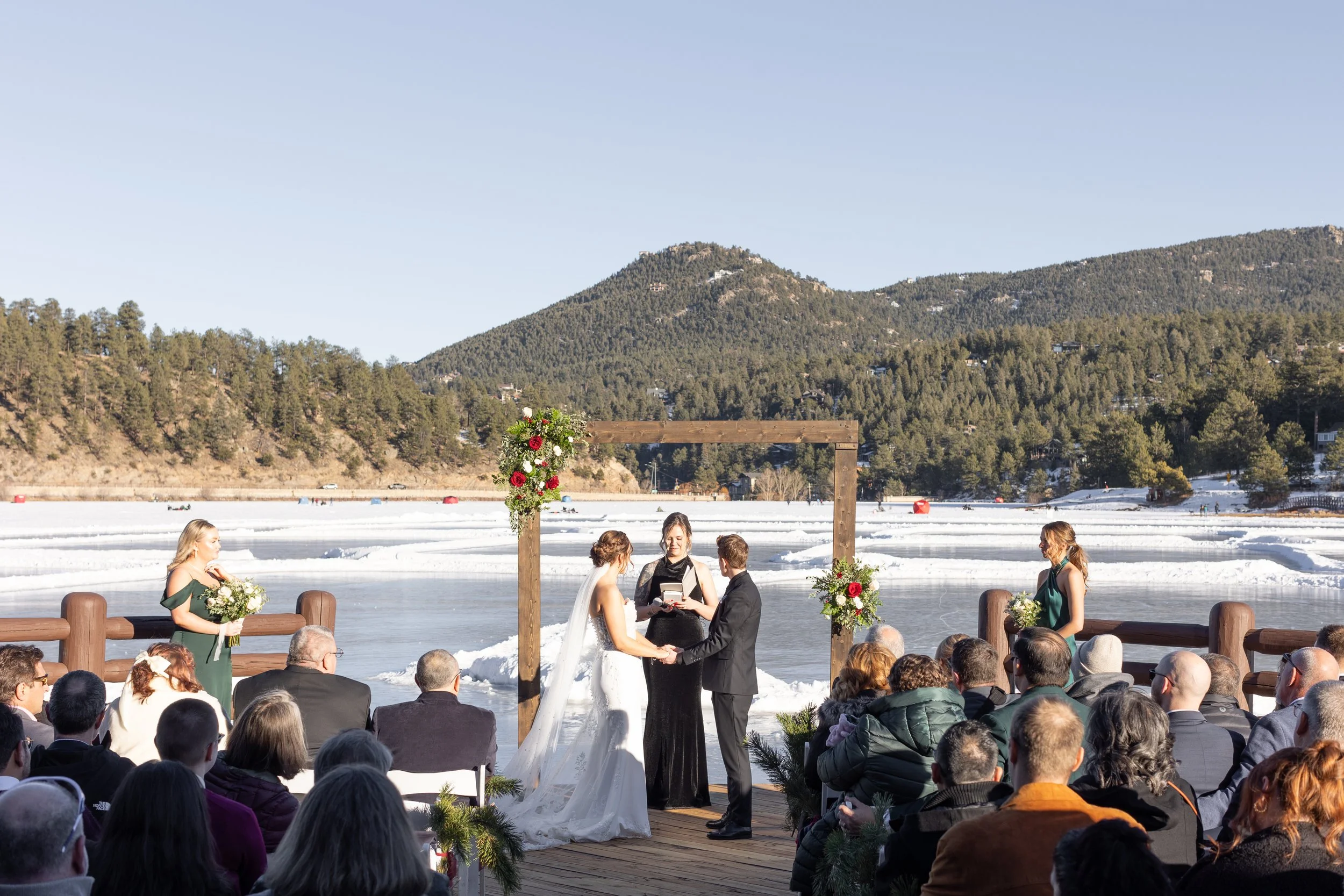 Wedding_121524_AmandaandKayla_SNEAKPEEK-056.jpg