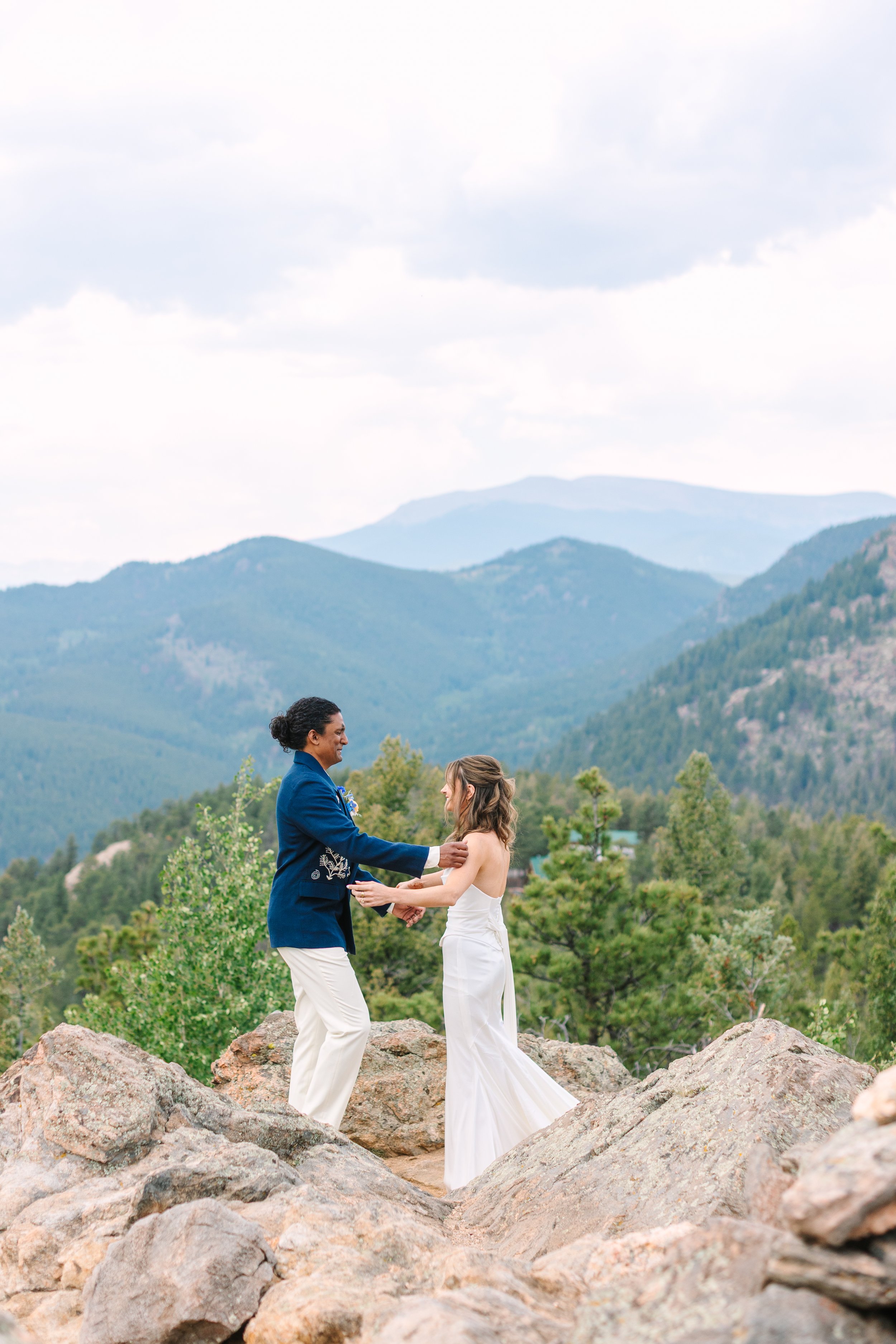 Mimi+NikhilWedding-DeerCreekMountainCamp-119.jpg