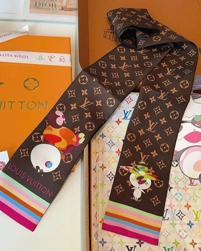 LV Takashi Ribbon