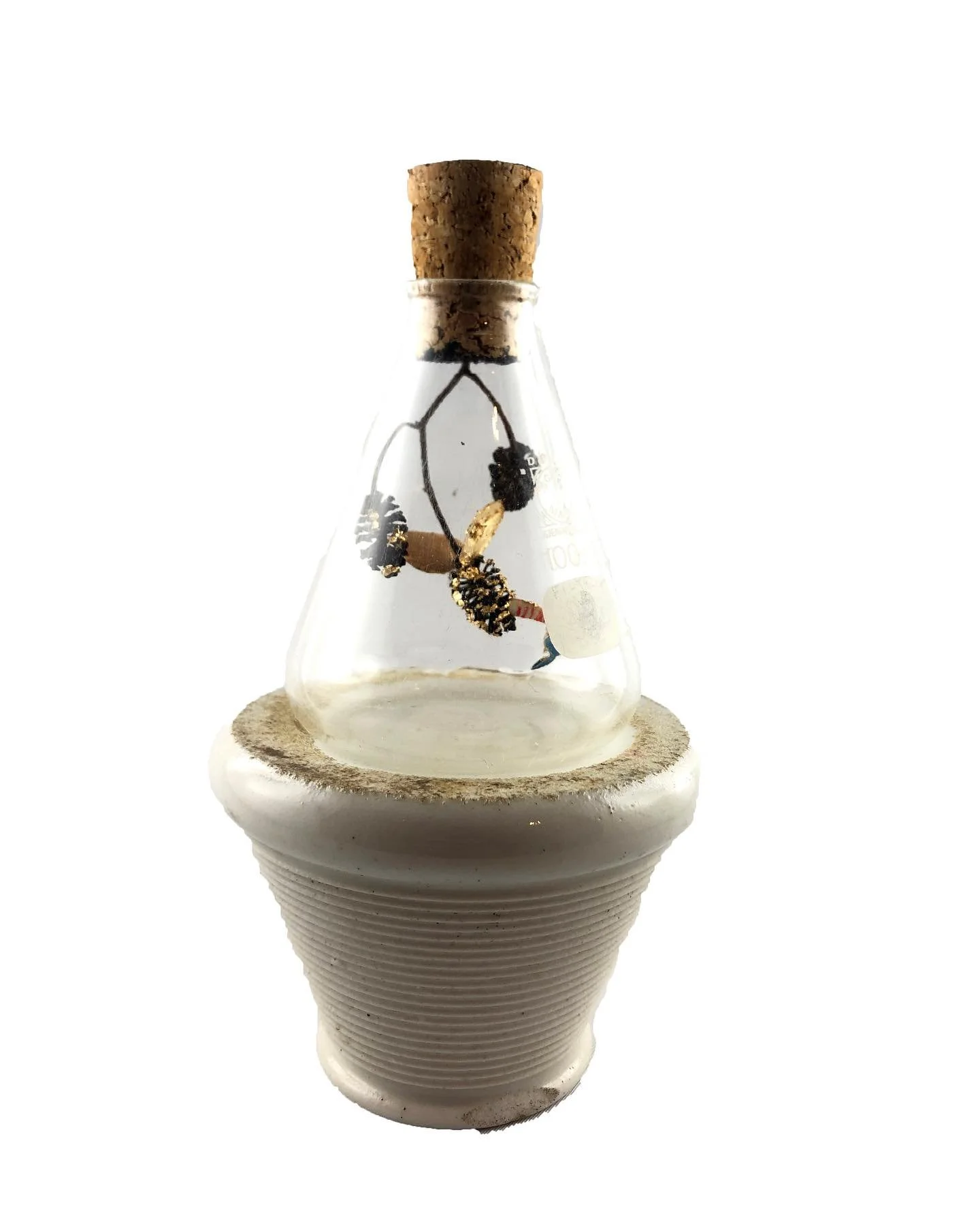 👉 SABLIER

Vous le savez, j&rsquo;aime glaner des feuilles, farines et autres coquillages durant les promenades. Mais j&rsquo;aime aussi chiner, et pas qu&rsquo;un peu ! 😅
Alors bon je me suis calm&eacute; au fil du temps, pour me concentrer sur le