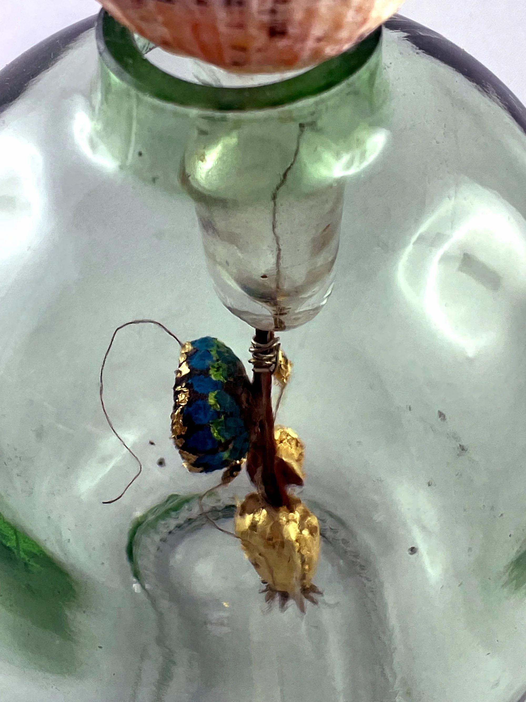 creaturquoise_or_carafe_verre_chêne_bernique_bleu.jpg
